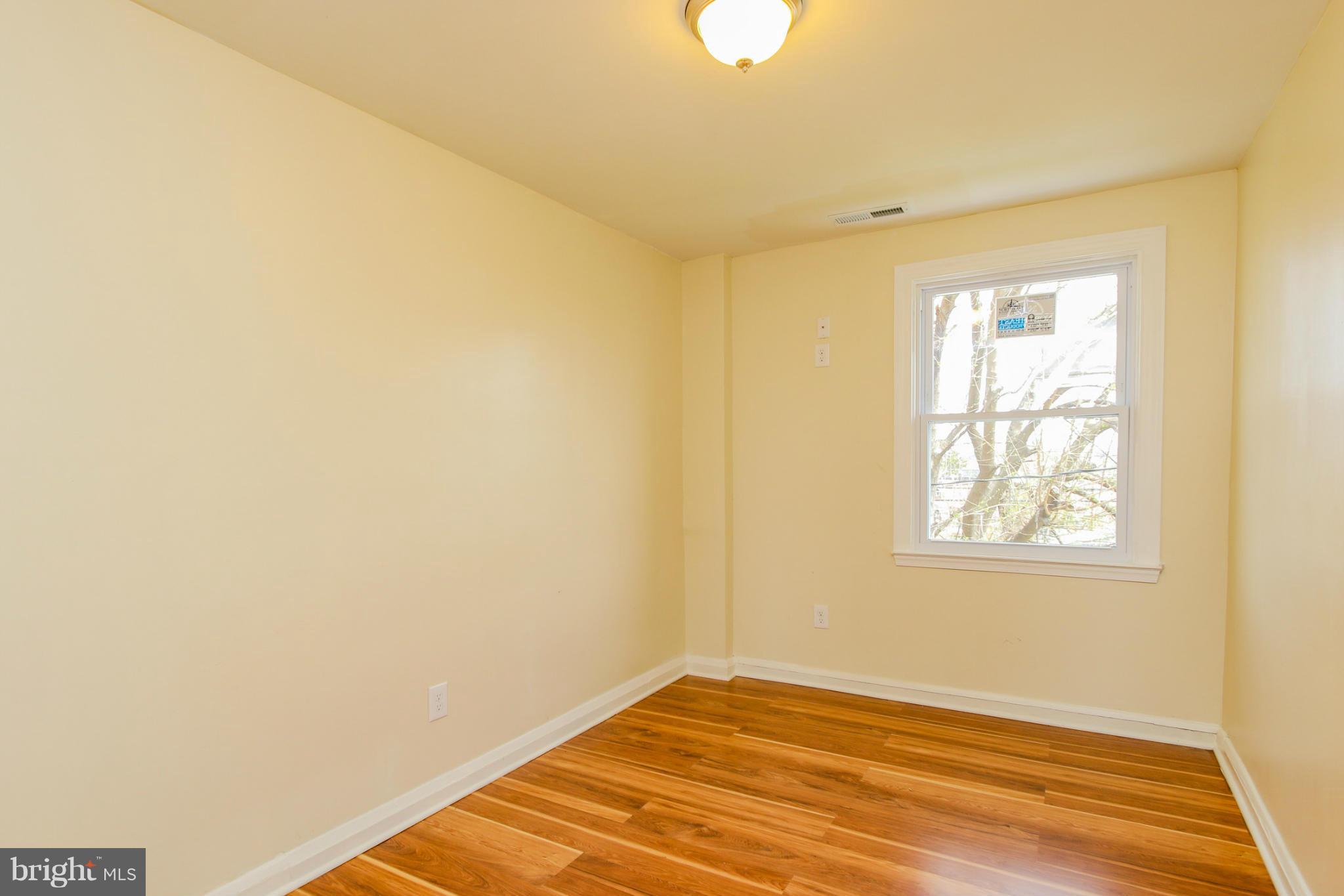 BELAIR-EDISON - Residential