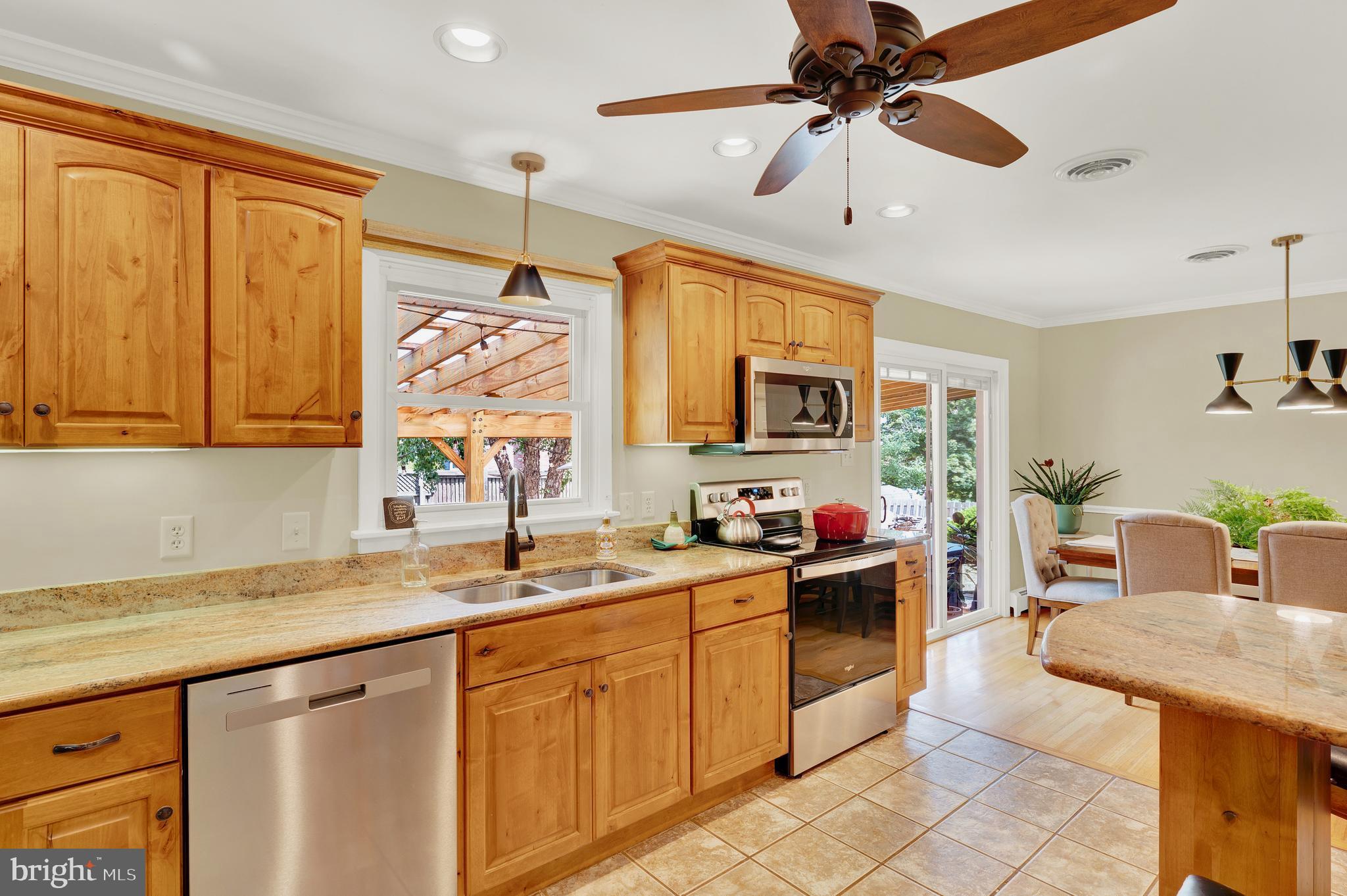 SUNNY ACRES - Residential