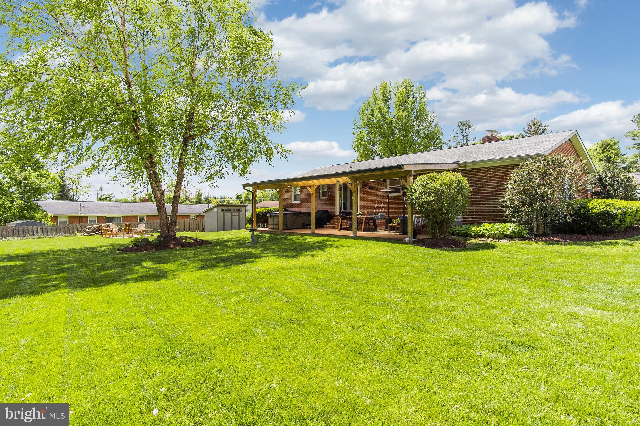 SUNNY ACRES - Residential