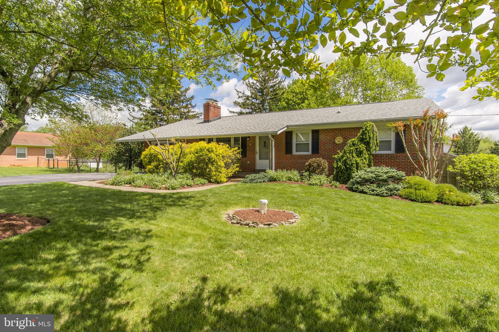 SUNNY ACRES - Residential