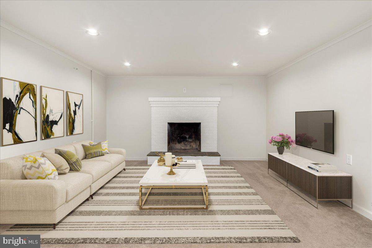 SUNNY ACRES - Residential