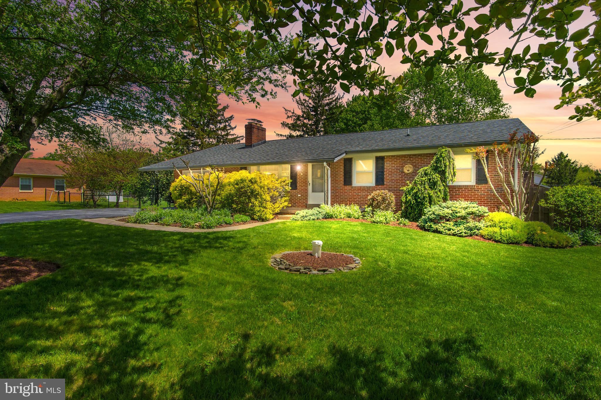 SUNNY ACRES - Residential