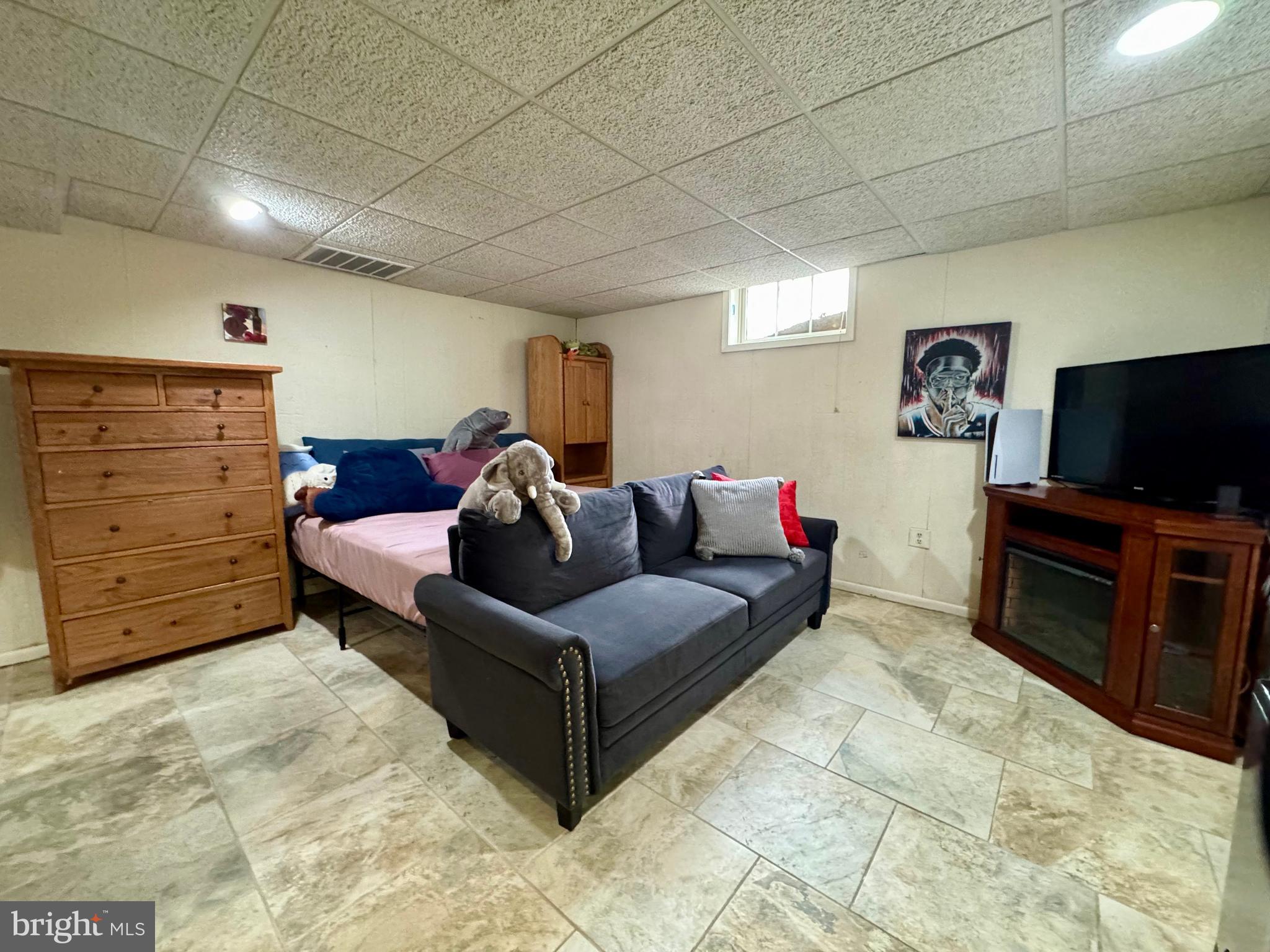 HIGHLAND FARMS - Residential