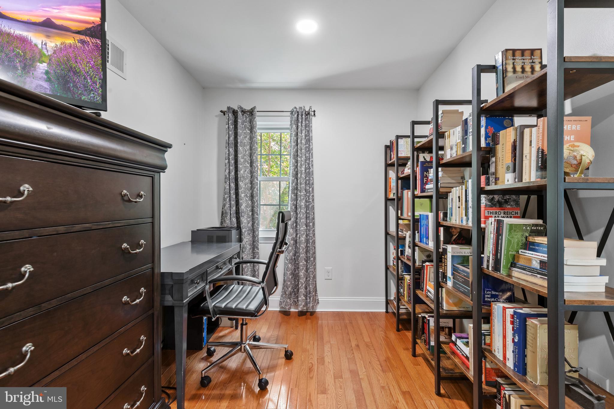 CHURCHILL SQUARE - Residential