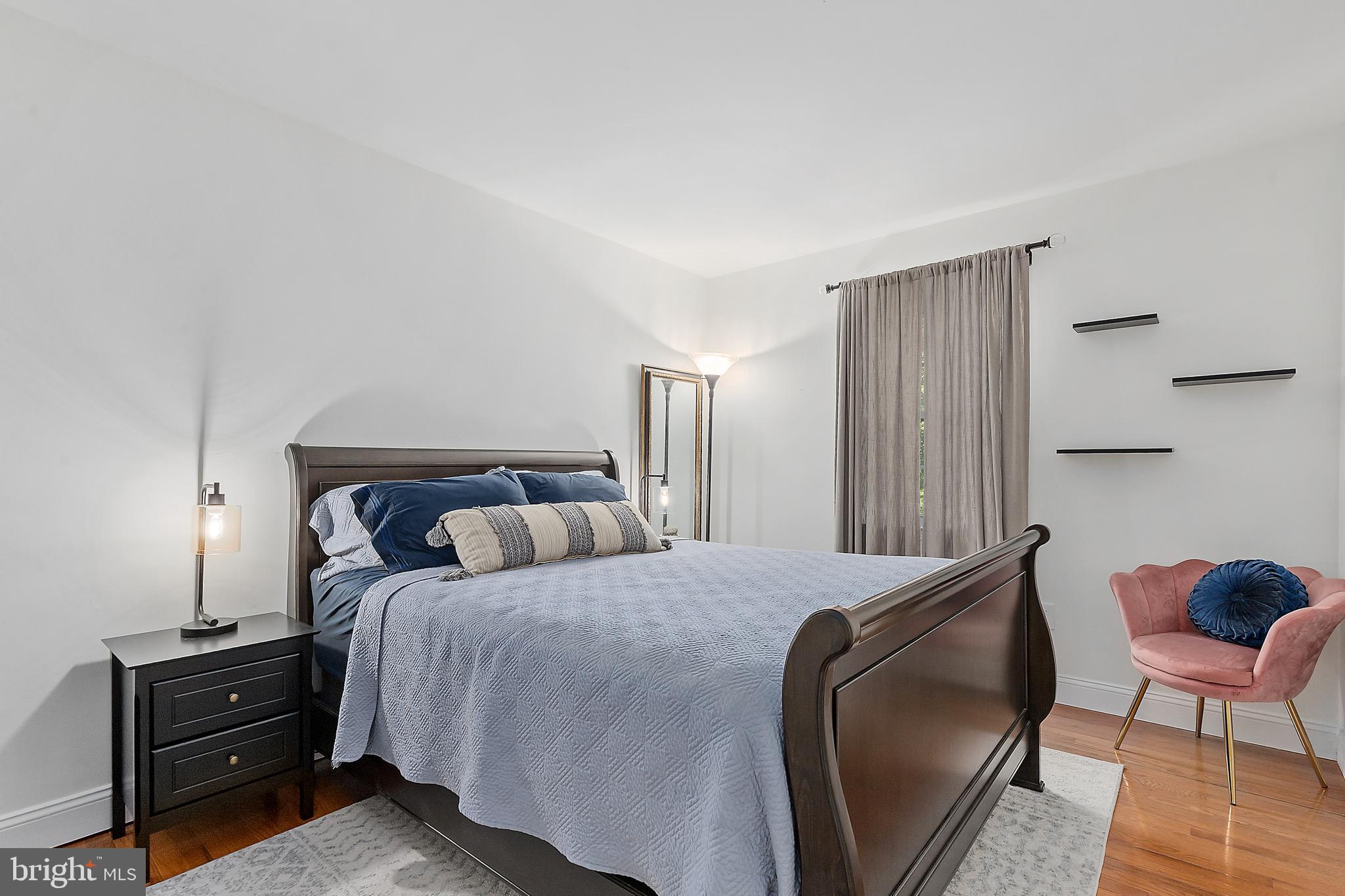 CHURCHILL SQUARE - Residential