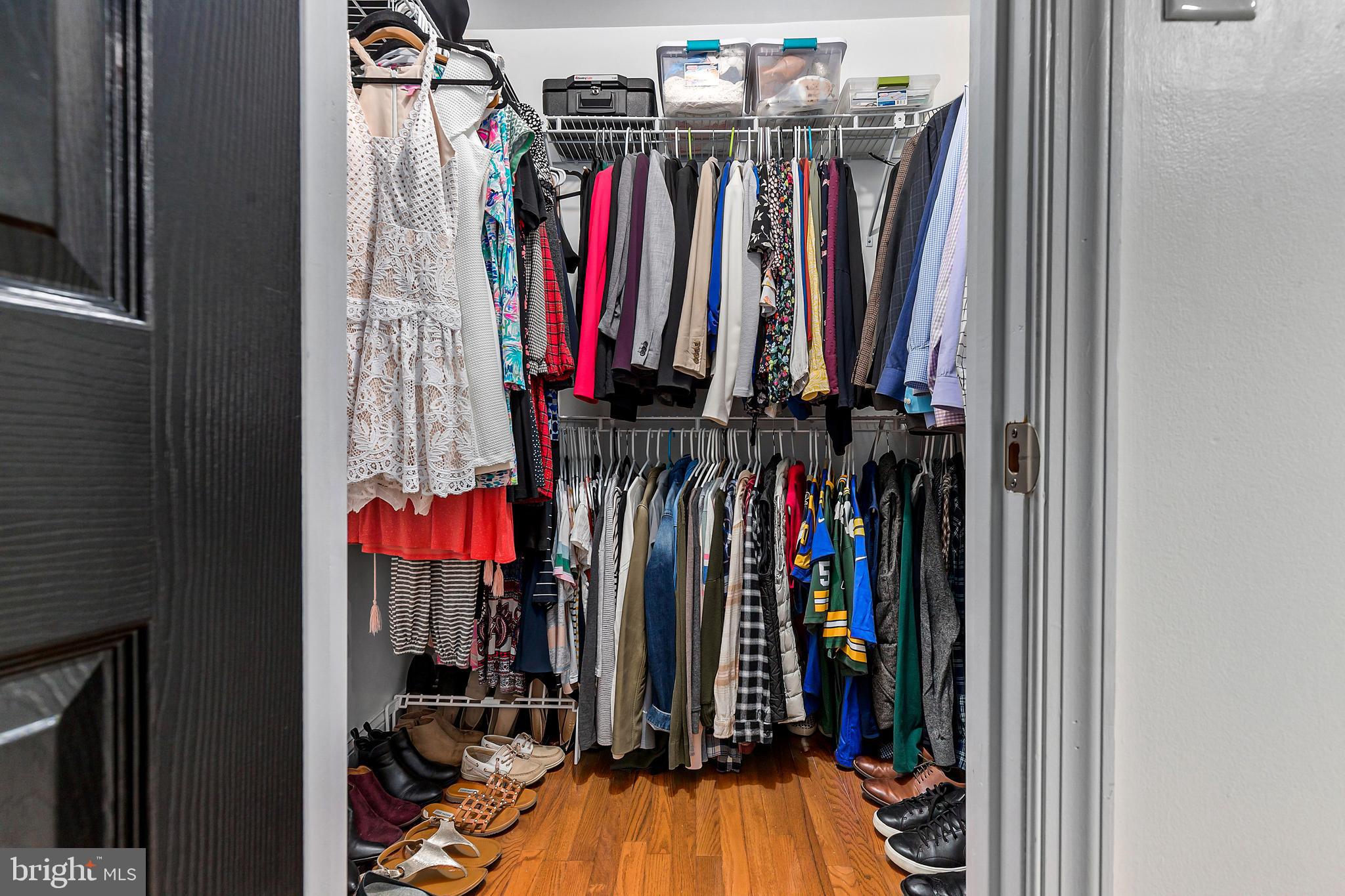 CHURCHILL SQUARE - Residential