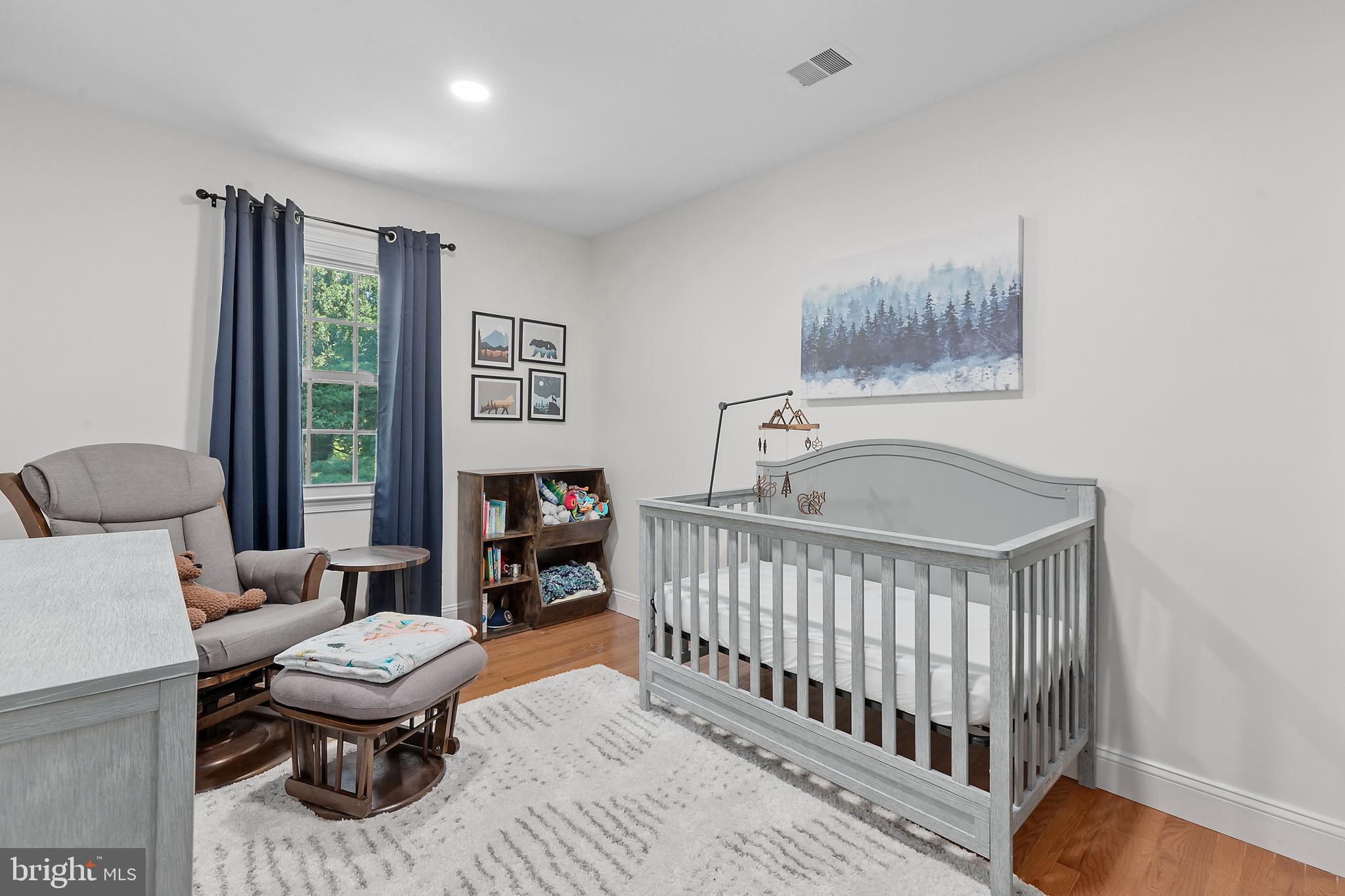 CHURCHILL SQUARE - Residential