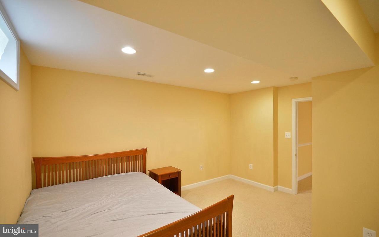 MIDDLETON FARM - Residential Lease