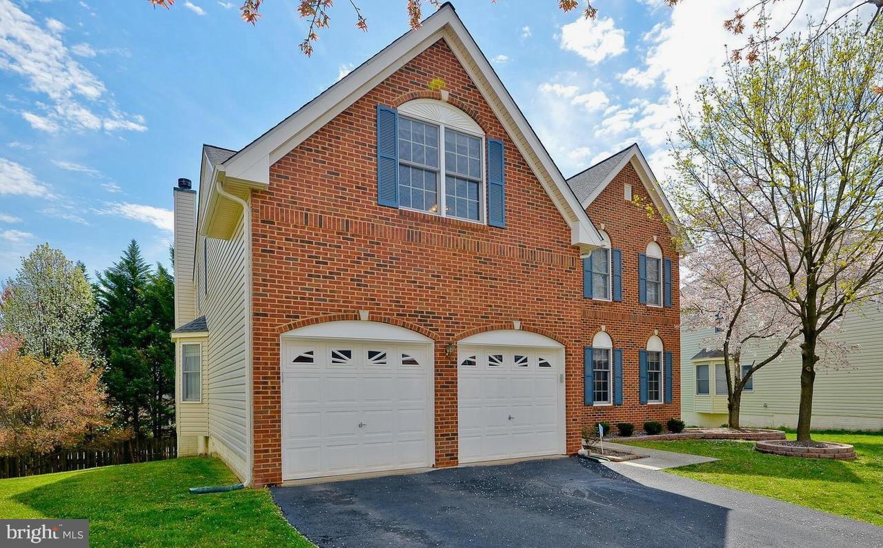 2821 THISTLEBERRY COURT