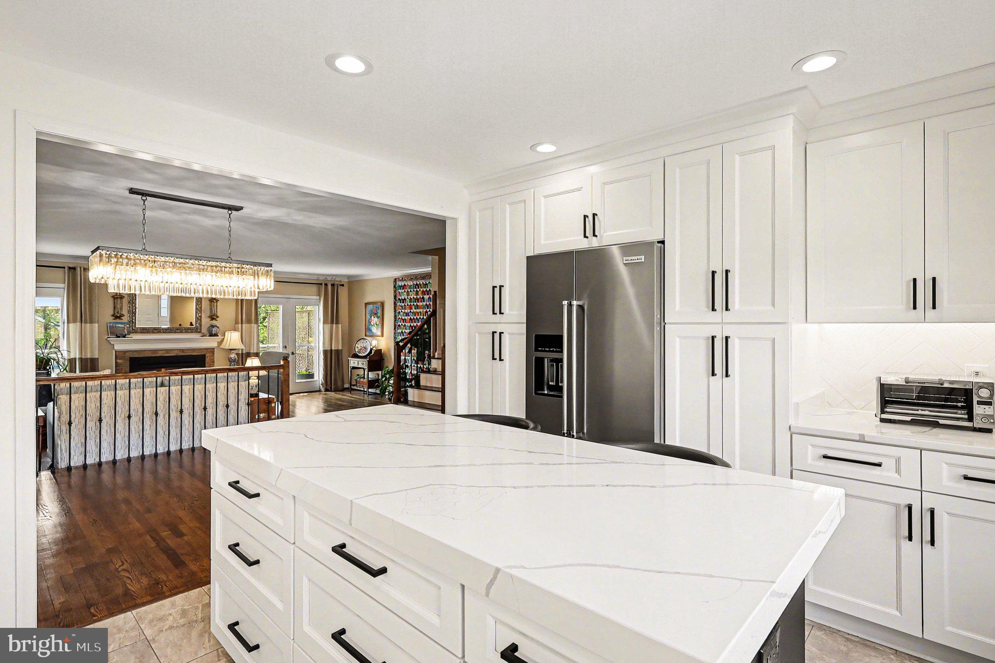 COUNCIL SQUARE - Residential