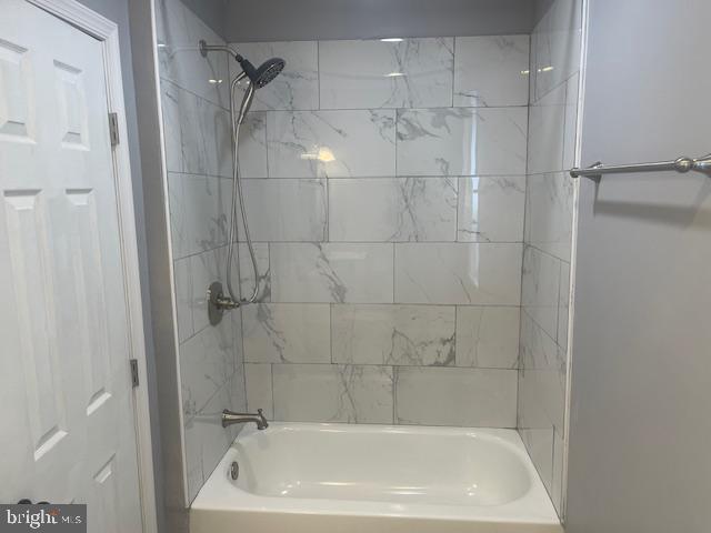 STRAWBERRY MANSION - Residential