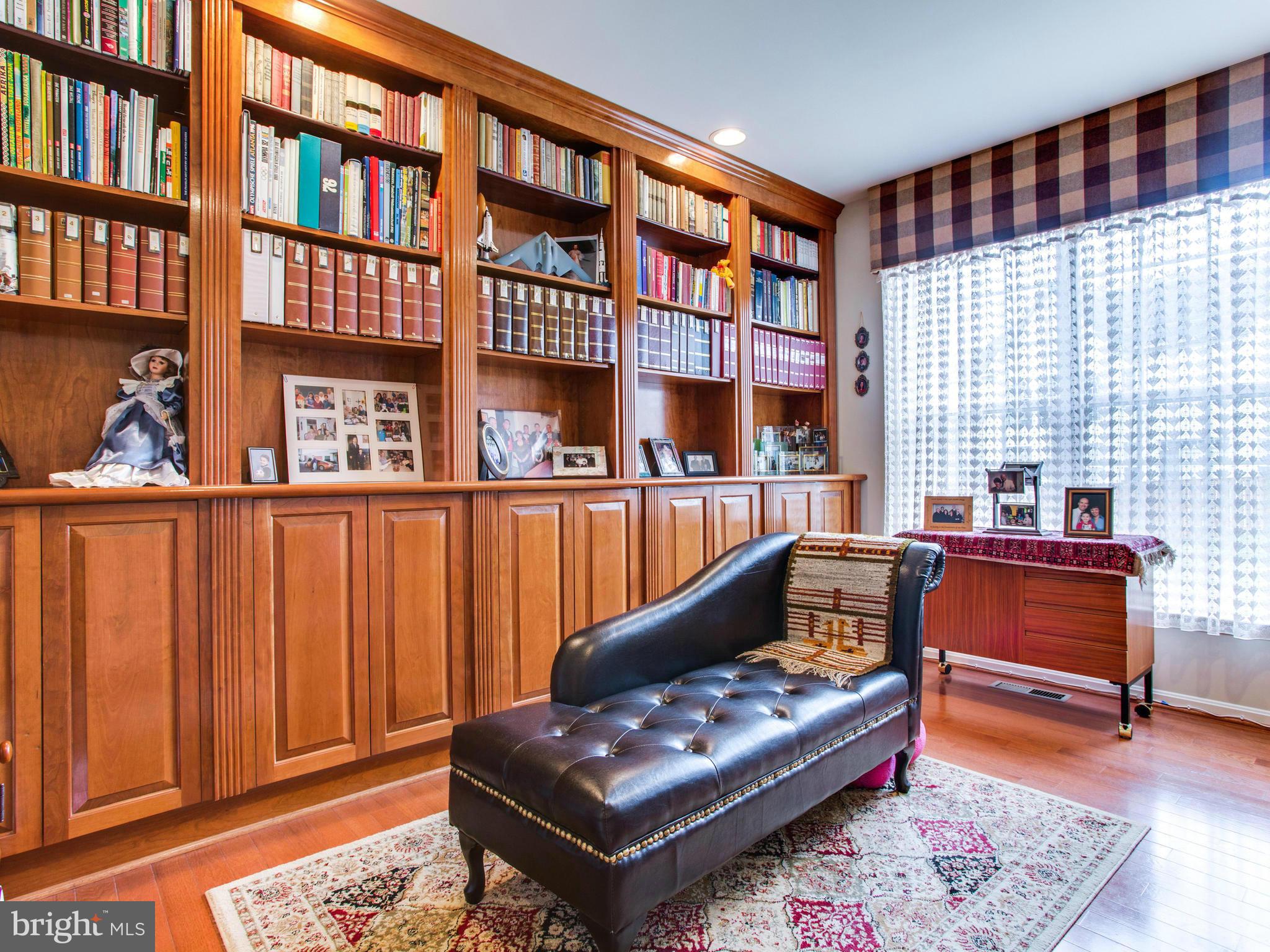 HOPEWELLS LANDING - Residential