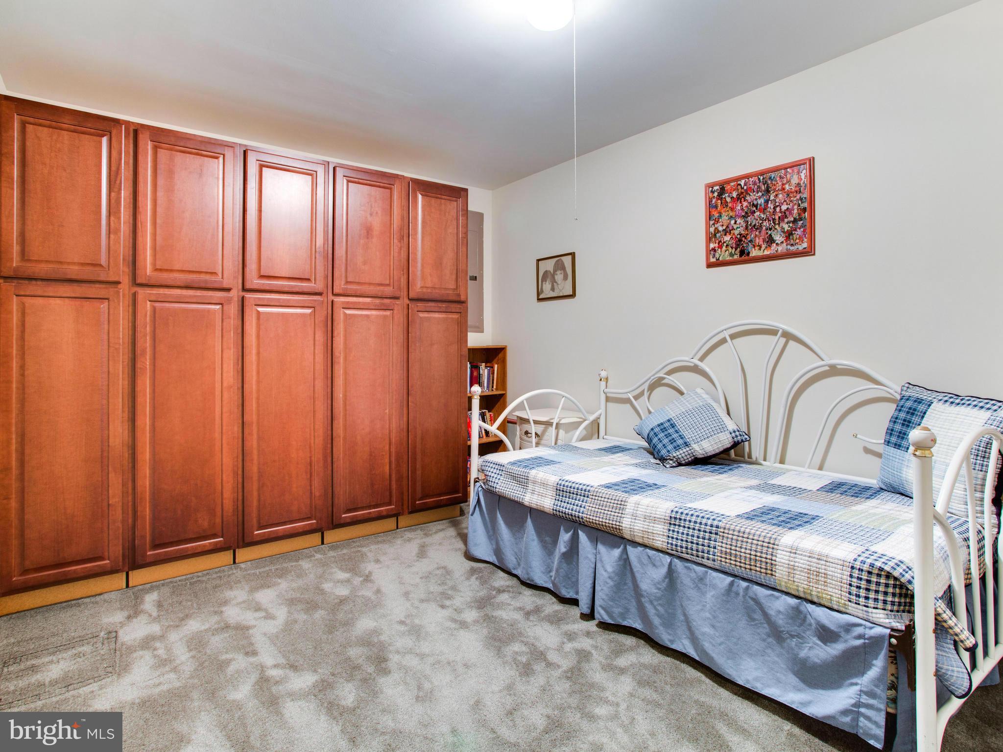 HOPEWELLS LANDING - Residential