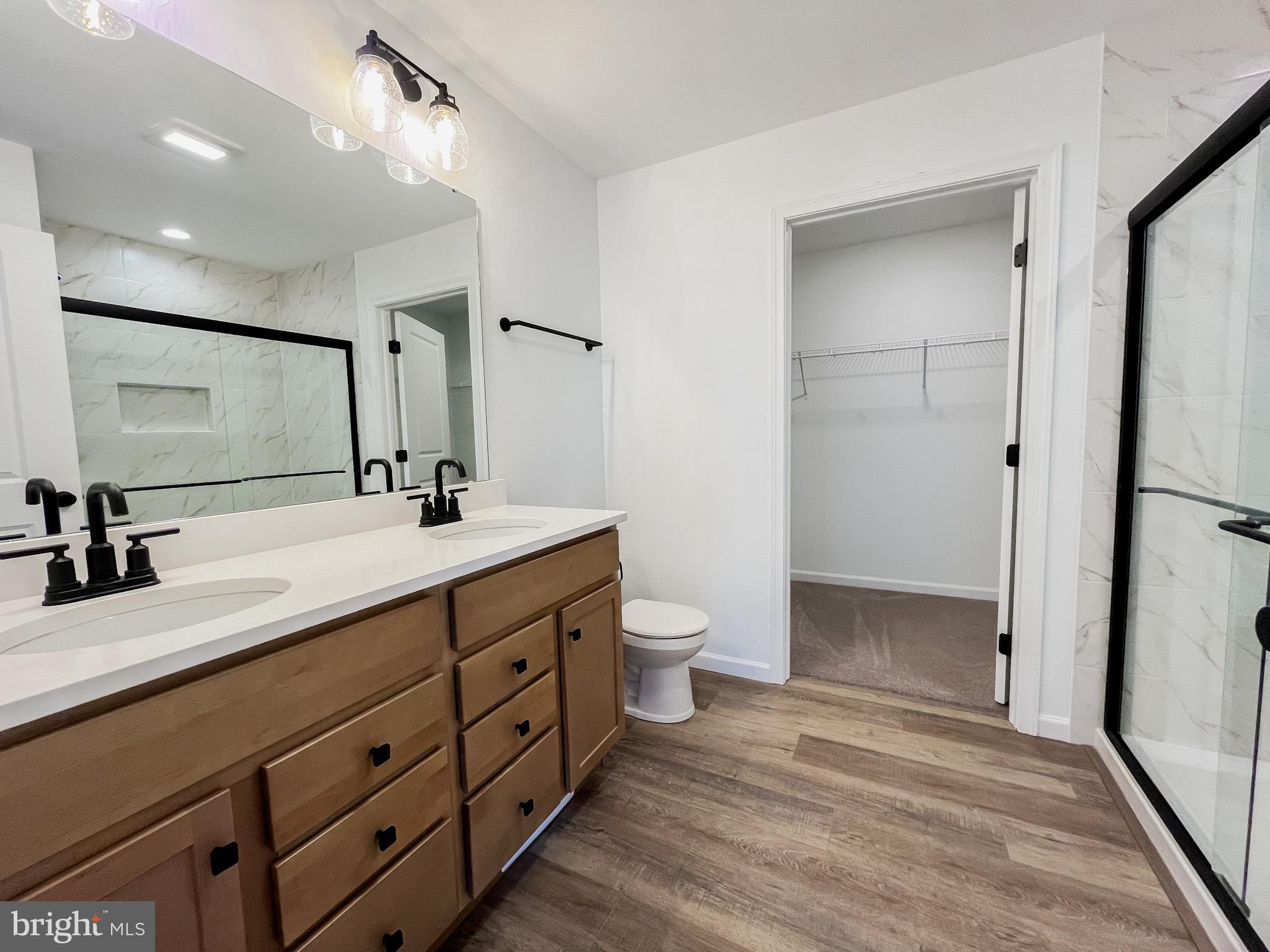 STONE MILL ESTATES - Residential