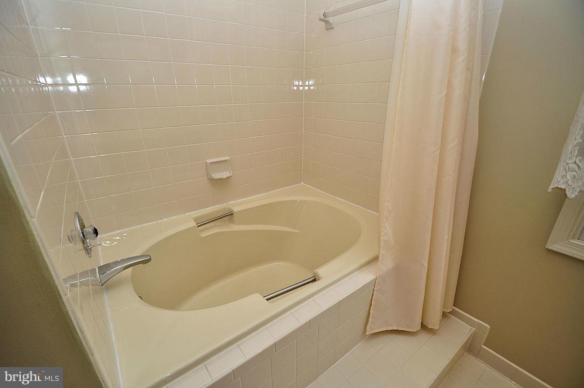 SHIPLEYS CHOICE - Residential