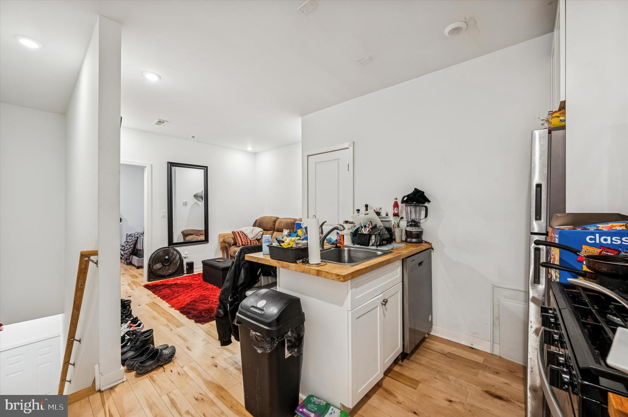 BELMONT - Residential