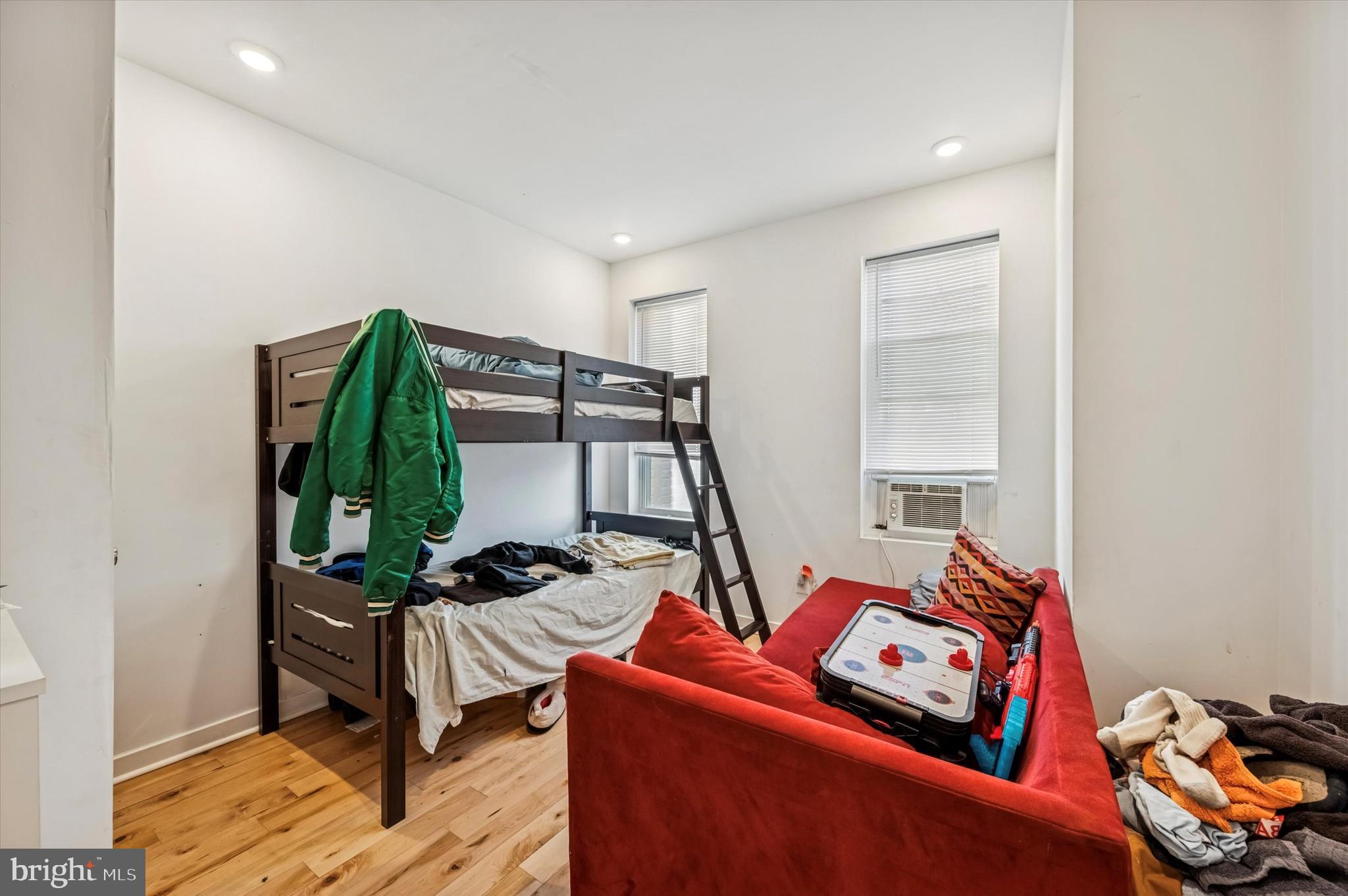 BELMONT - Residential