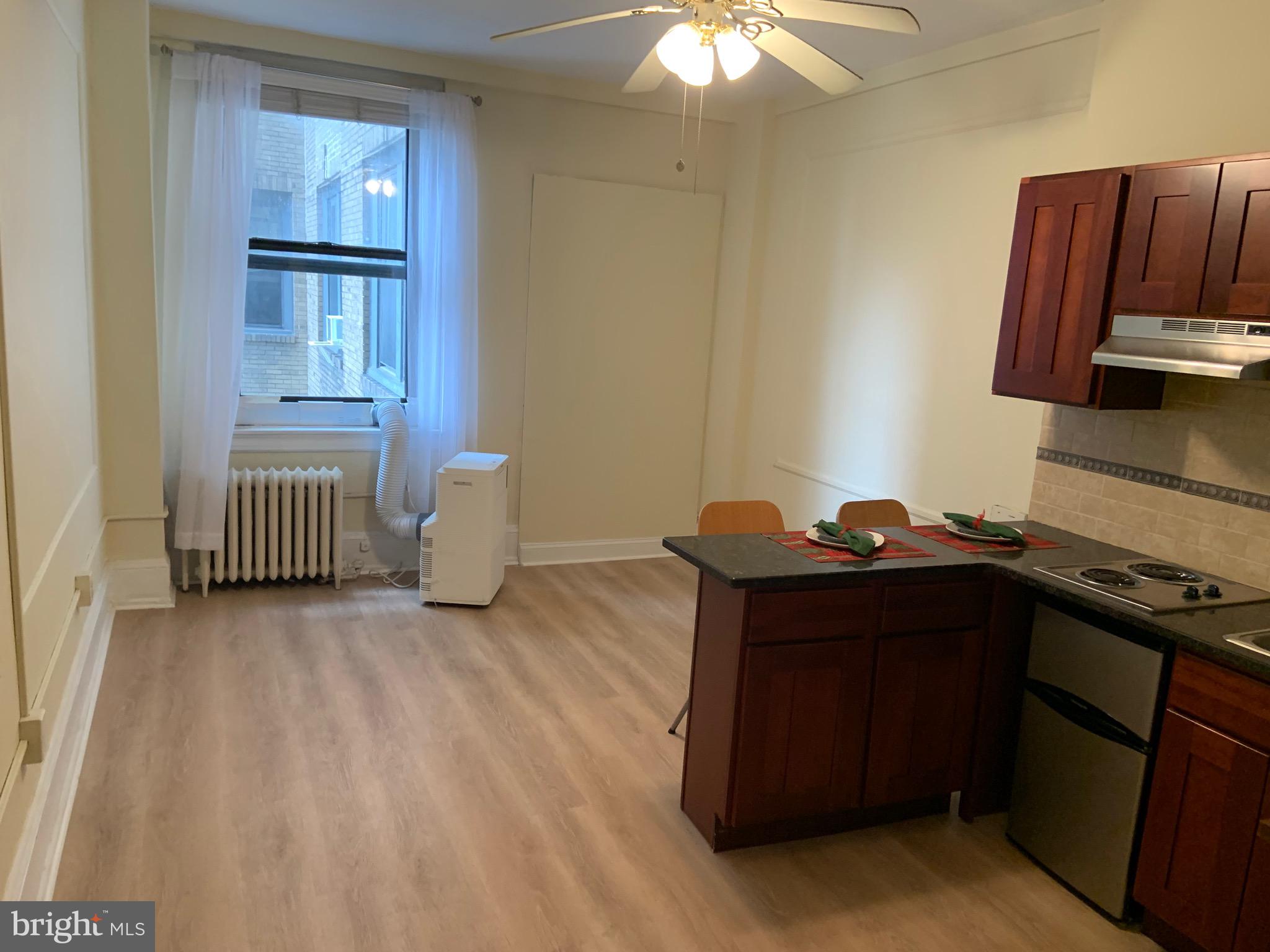 1324 LOCUST STREET 901