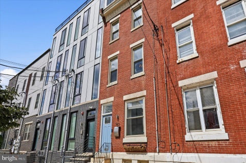 Townhouse For Sale - 1813 Wylie Street<br/> PHILADELPHIA, PA 19130