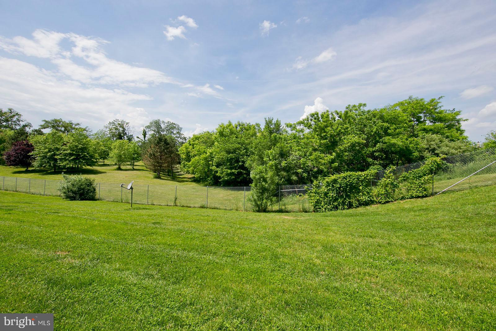 WINDSTONE - Residential Lease