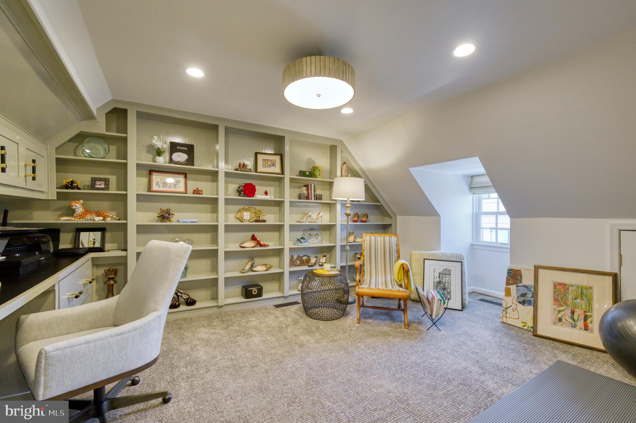 WATERFORD - Residential