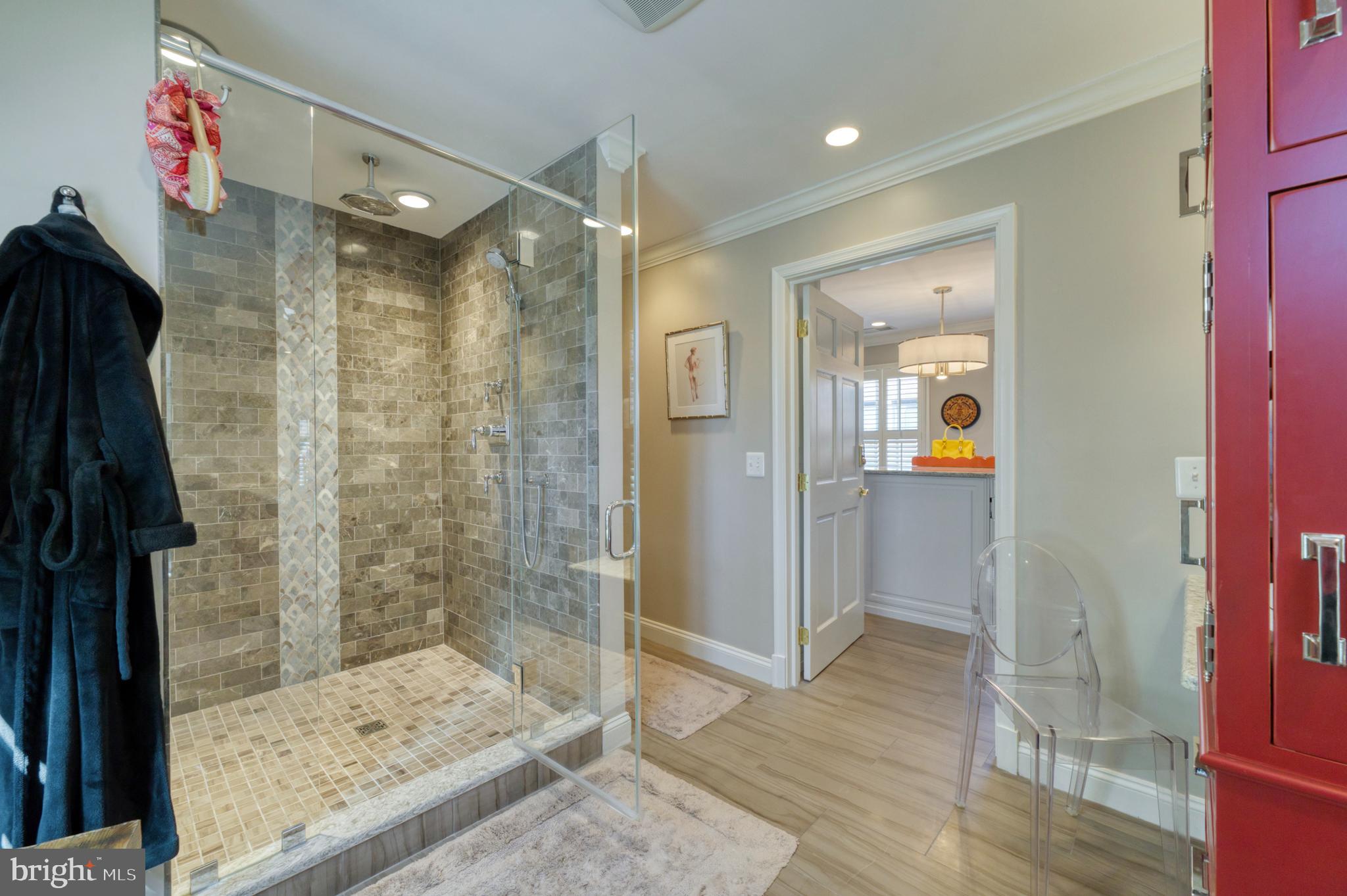 WATERFORD - Residential