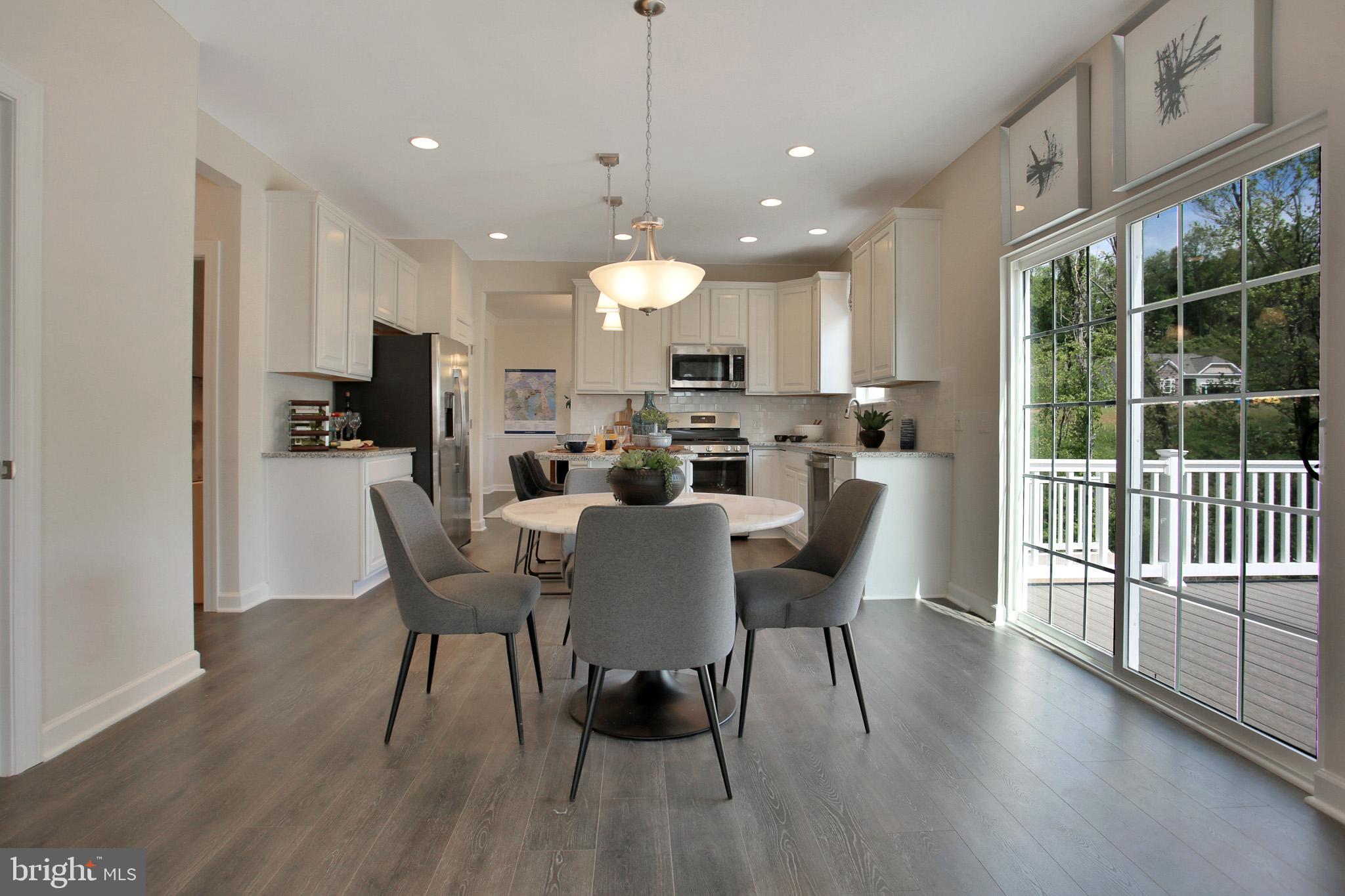 PHEASANT RUN - Residential