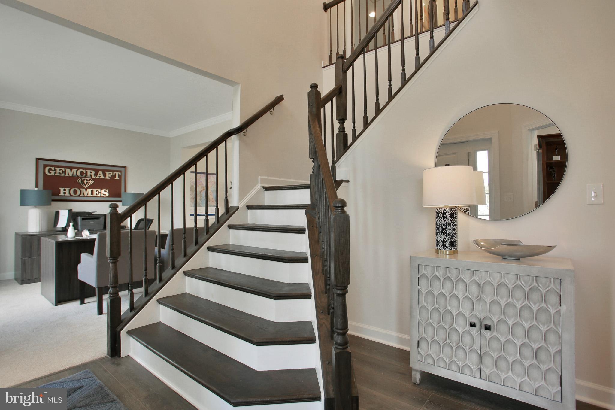 PHEASANT RUN - Residential