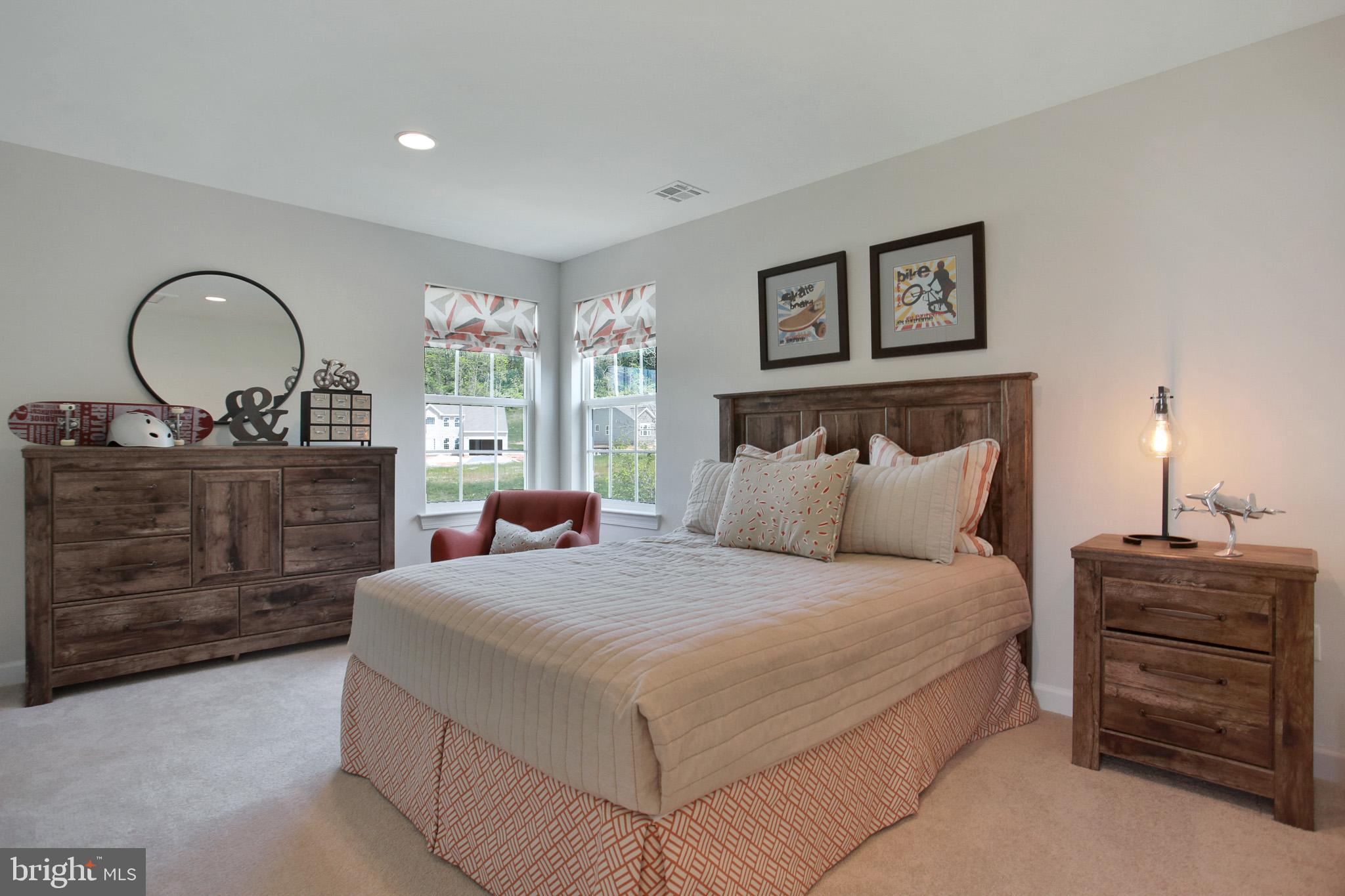 PHEASANT RUN - Residential