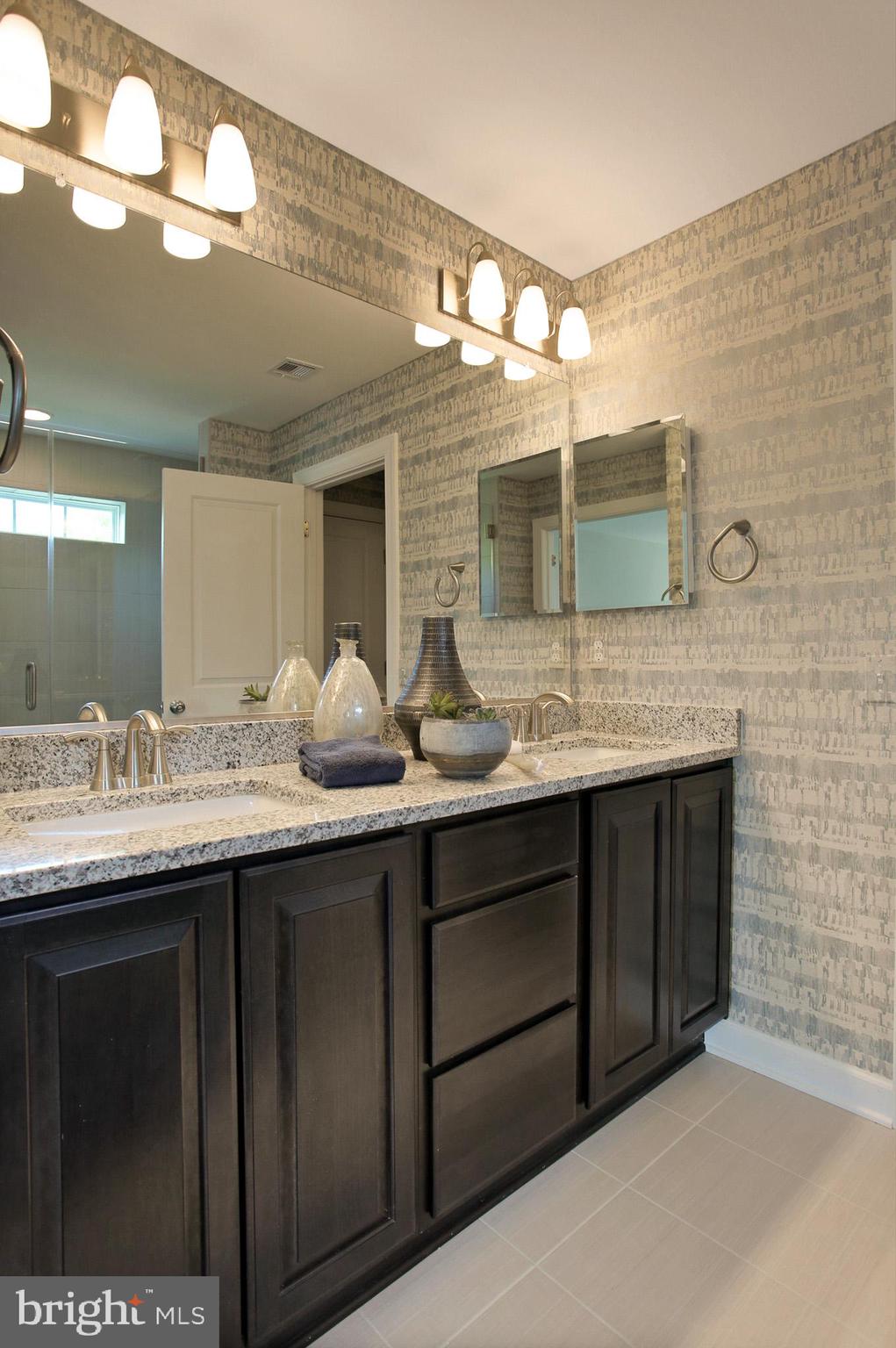 PHEASANT RUN - Residential