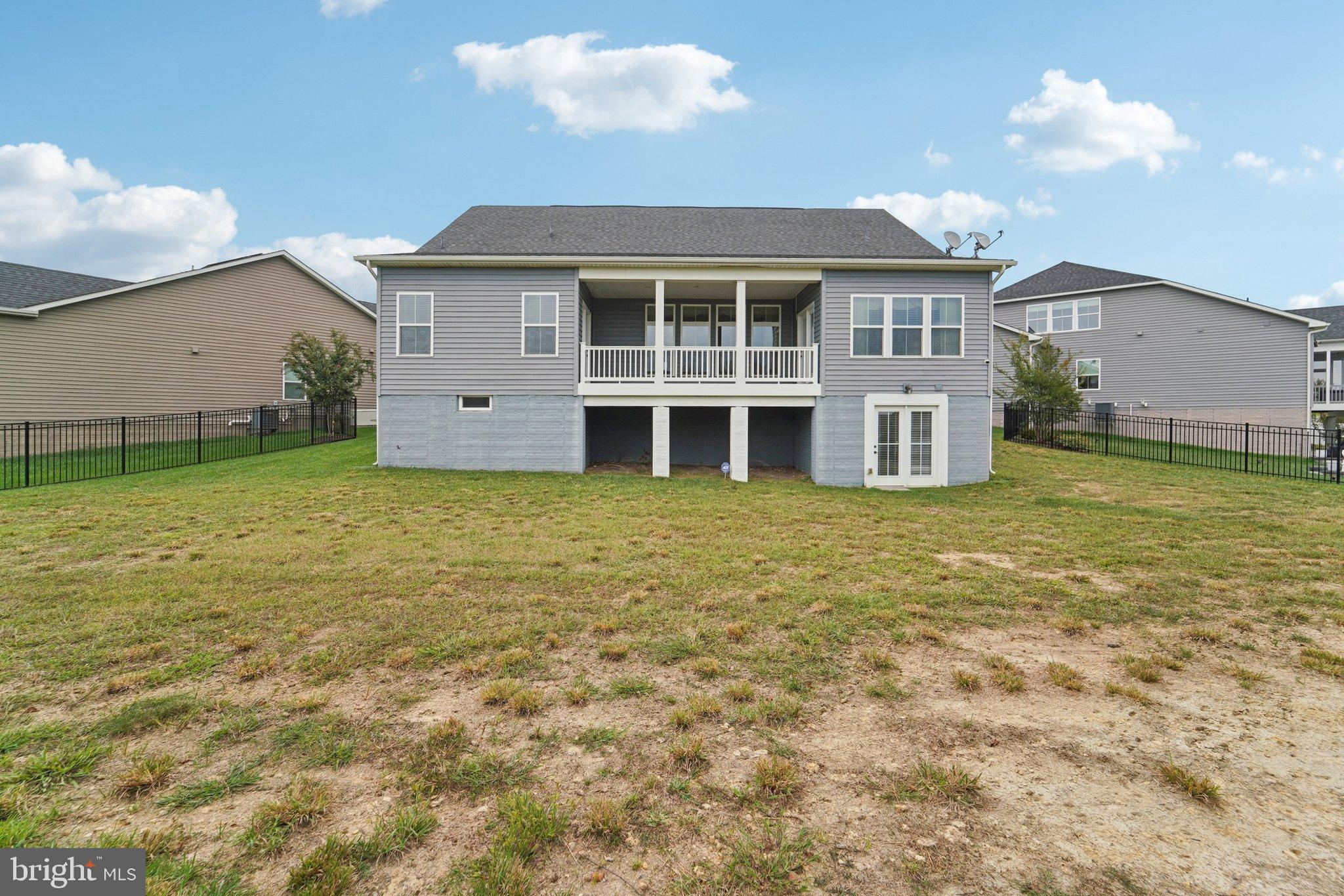 TWO RIVERS - Residential