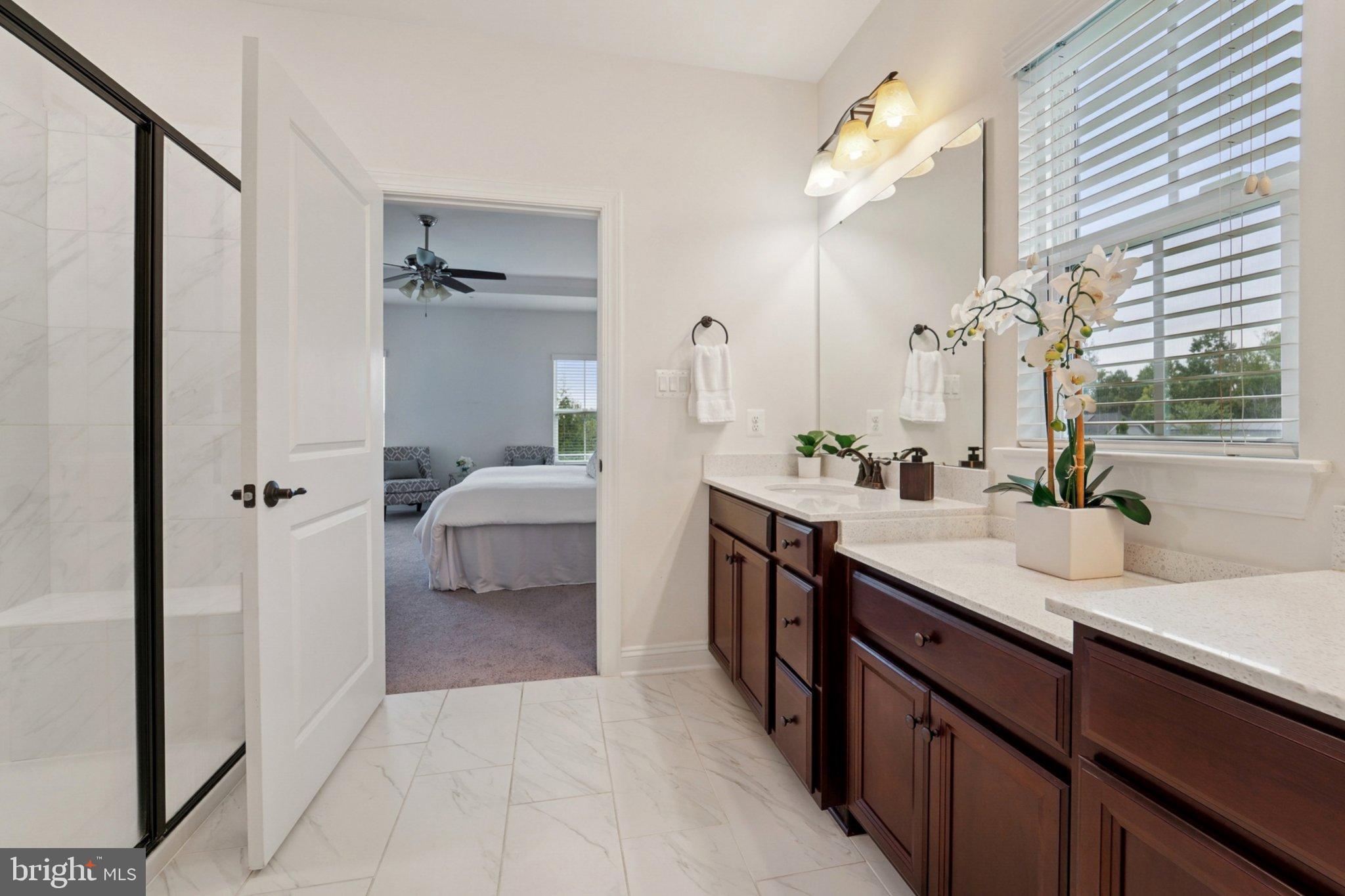 TWO RIVERS - Residential