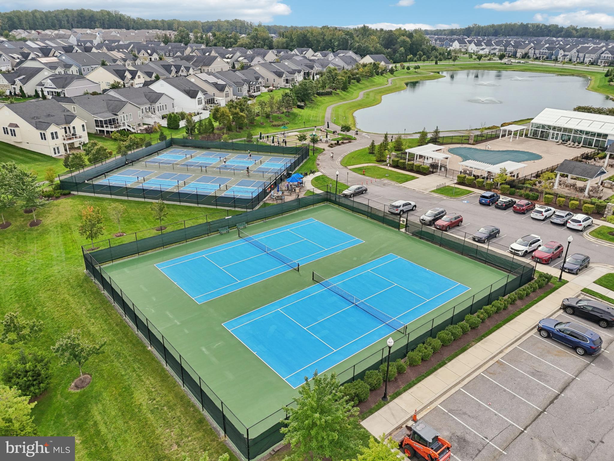 TWO RIVERS - Residential