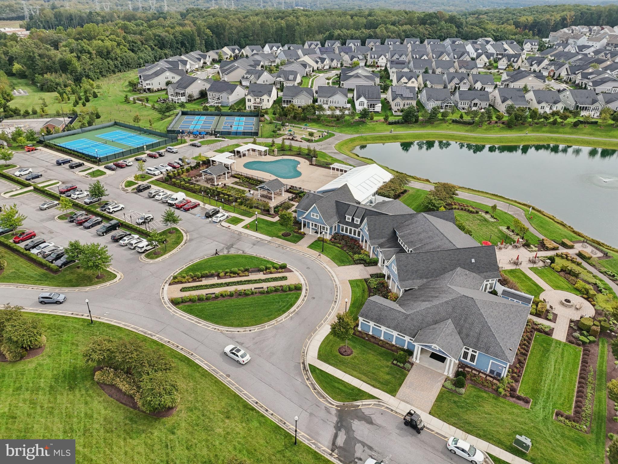 TWO RIVERS - Residential