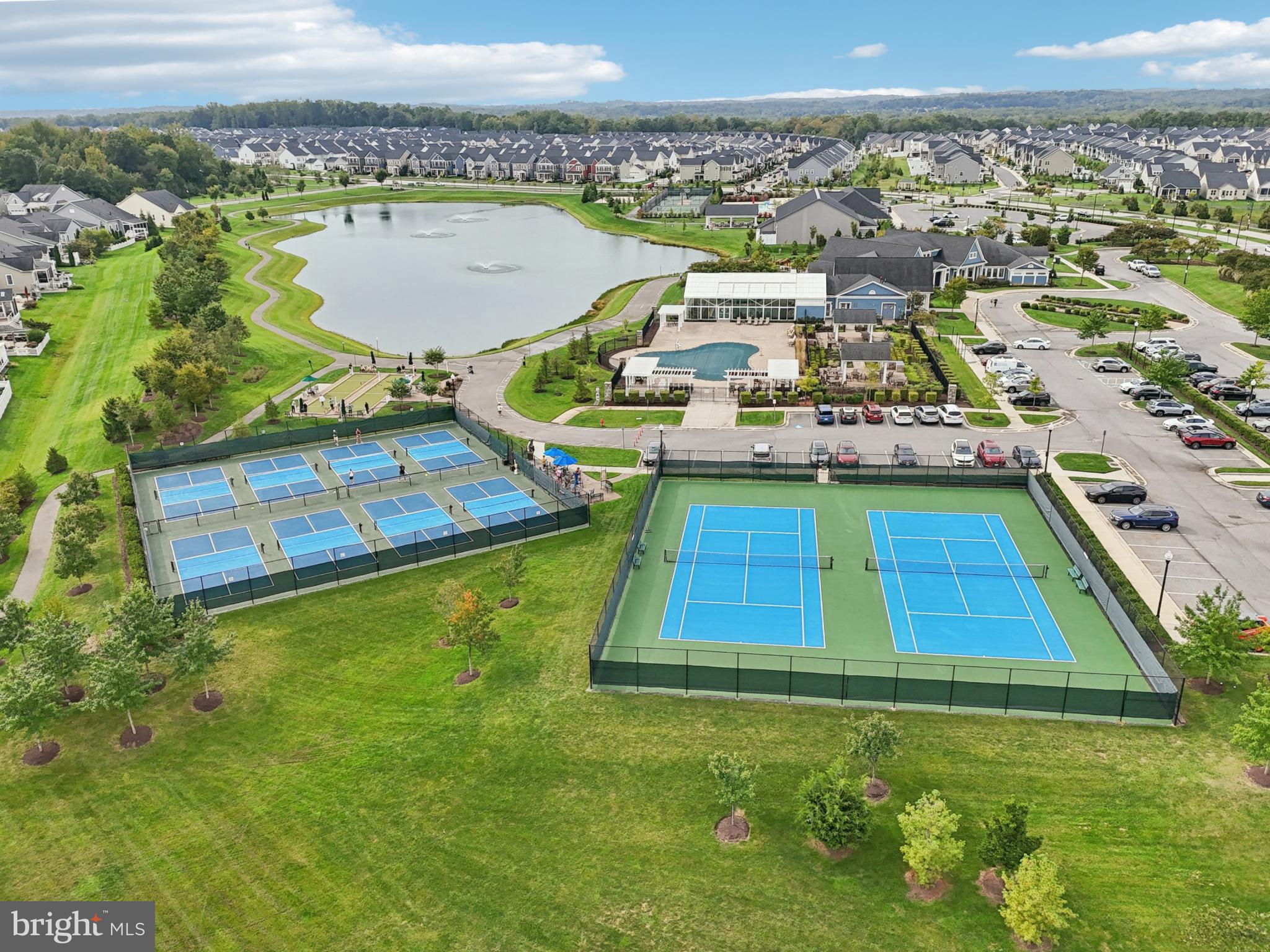 TWO RIVERS - Residential