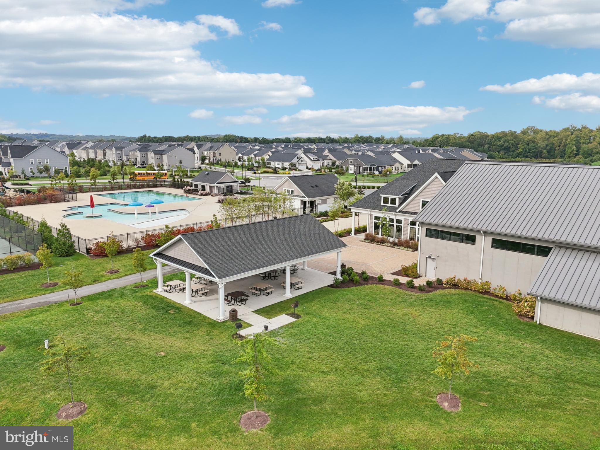 TWO RIVERS - Residential