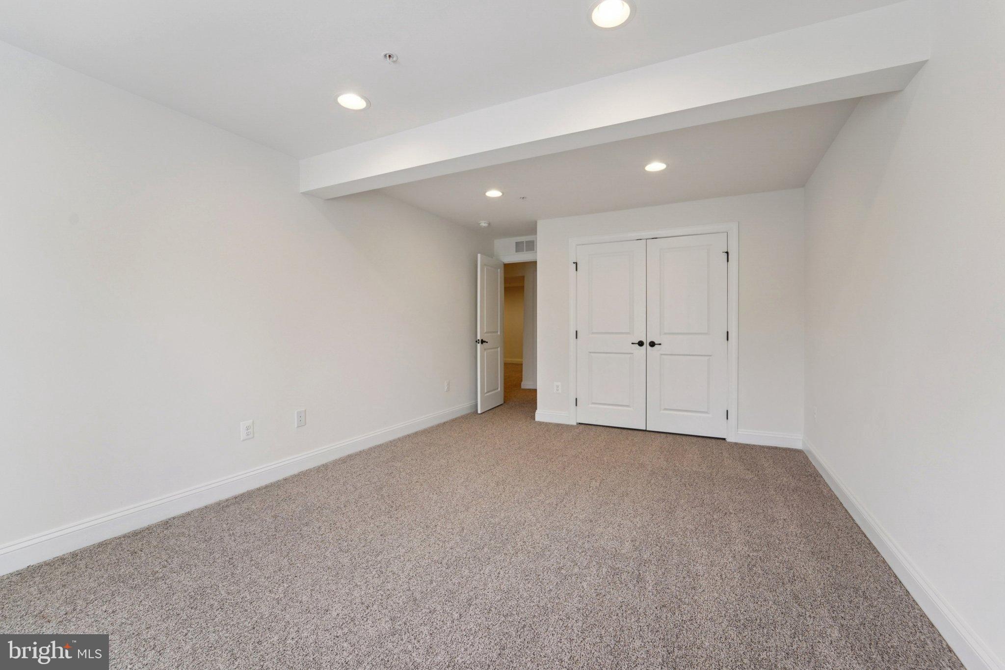 TWO RIVERS - Residential