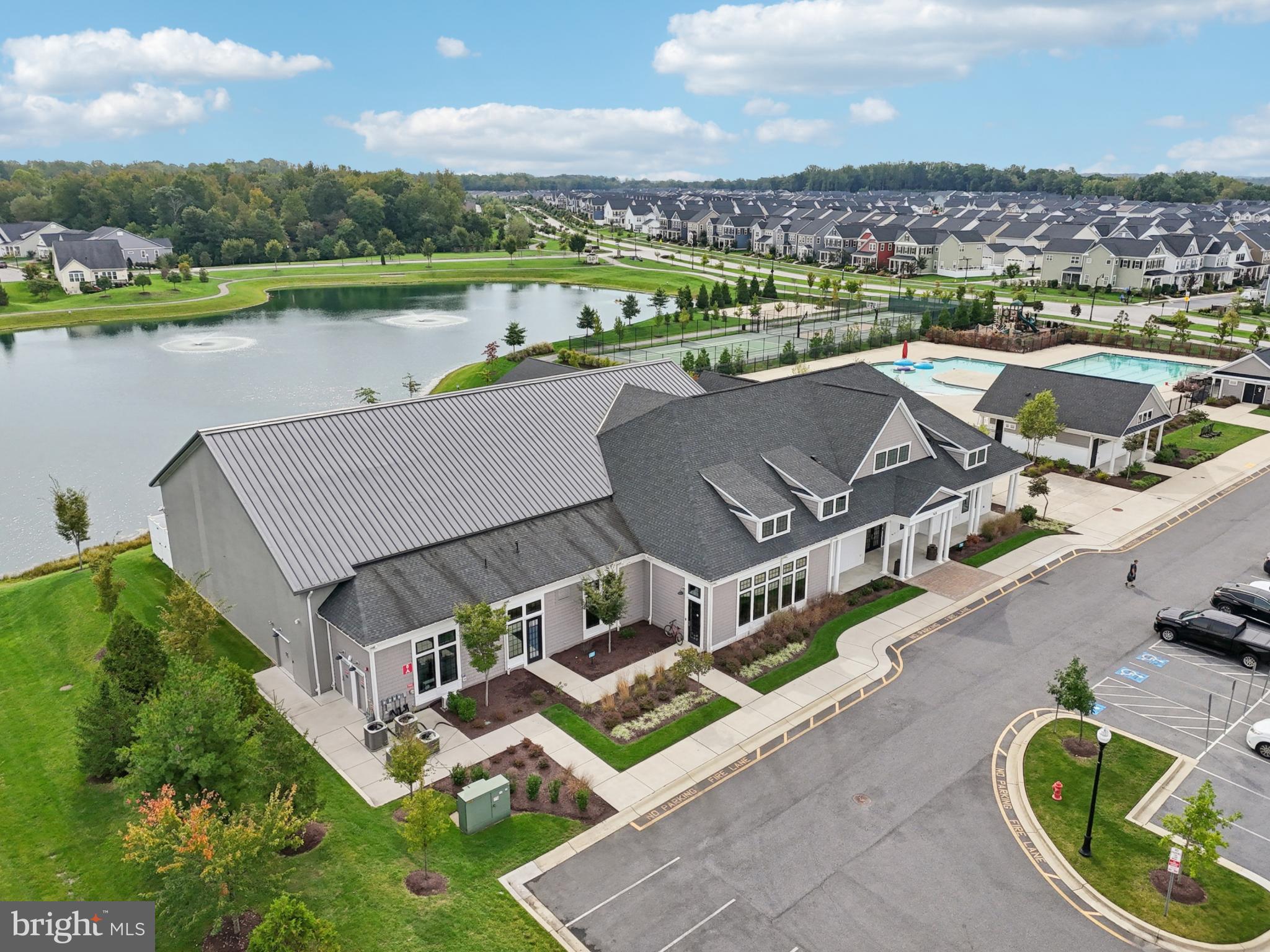 TWO RIVERS - Residential