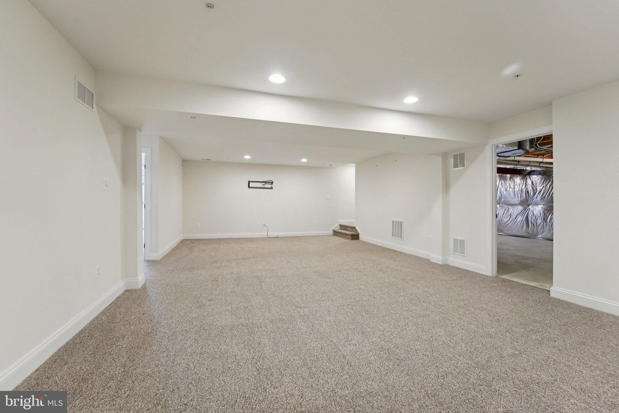 TWO RIVERS - Residential