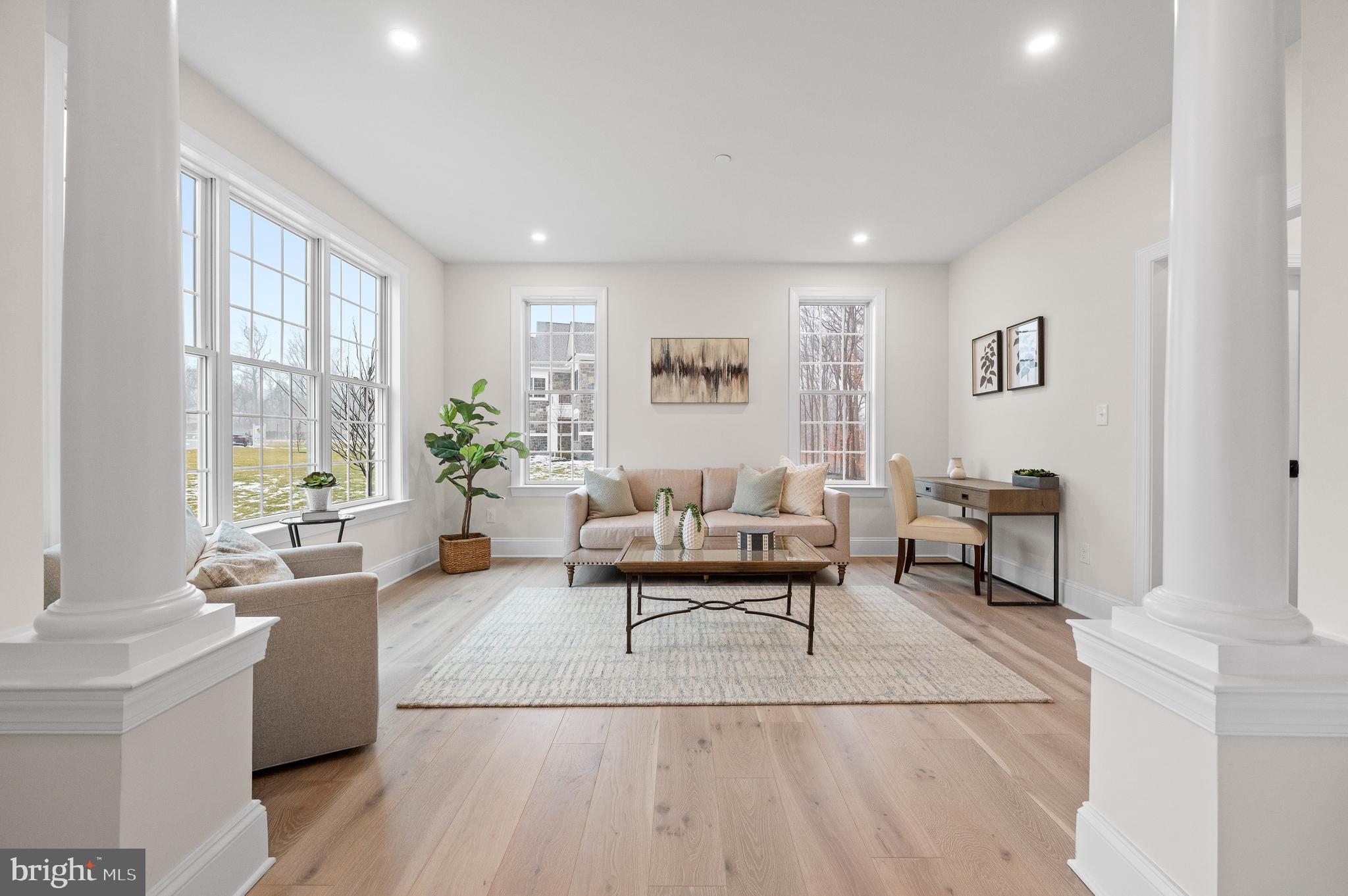 VILLAGE OF FOUR SEASONS - Residential