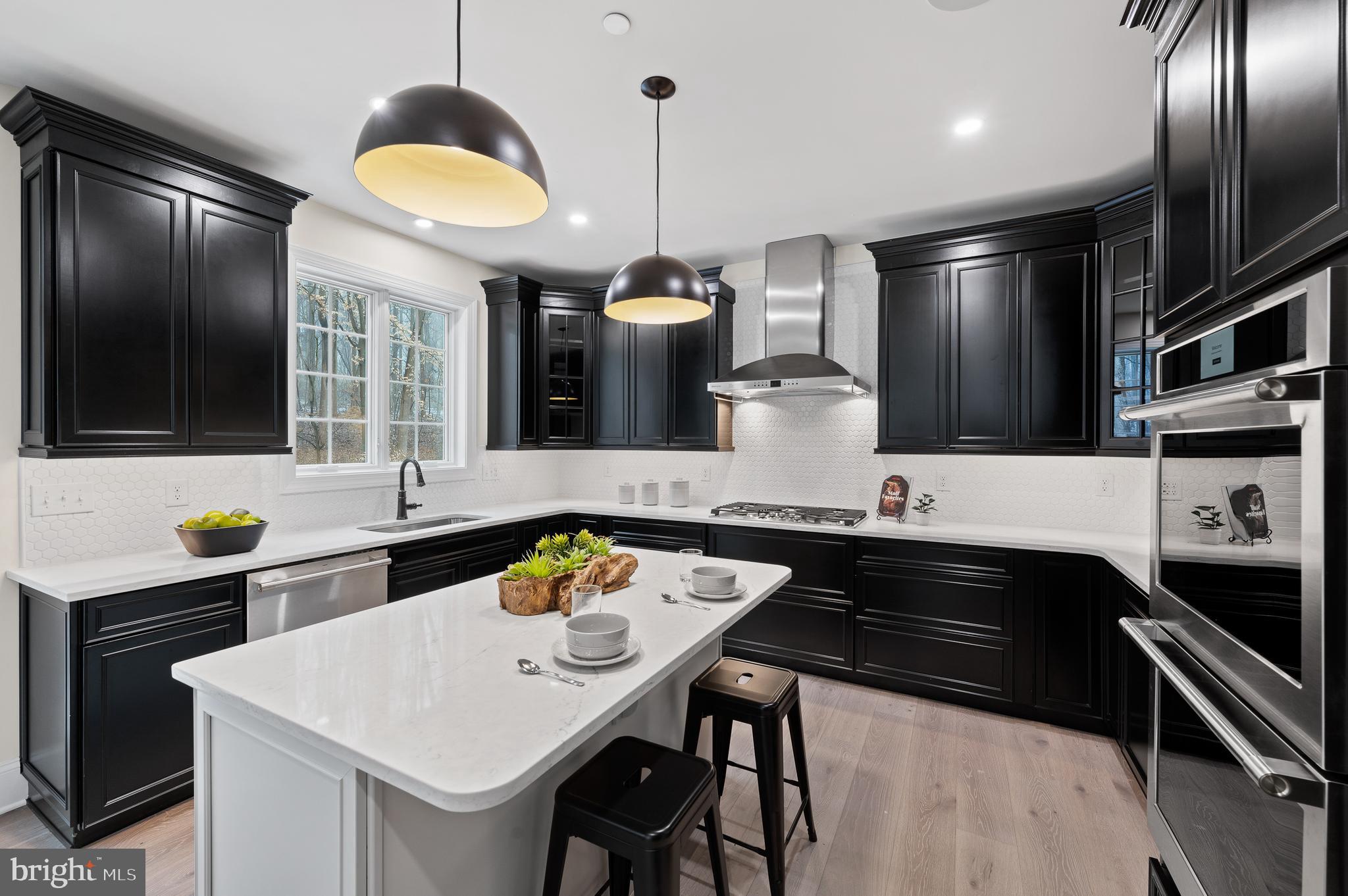 VILLAGE OF FOUR SEASONS - Residential