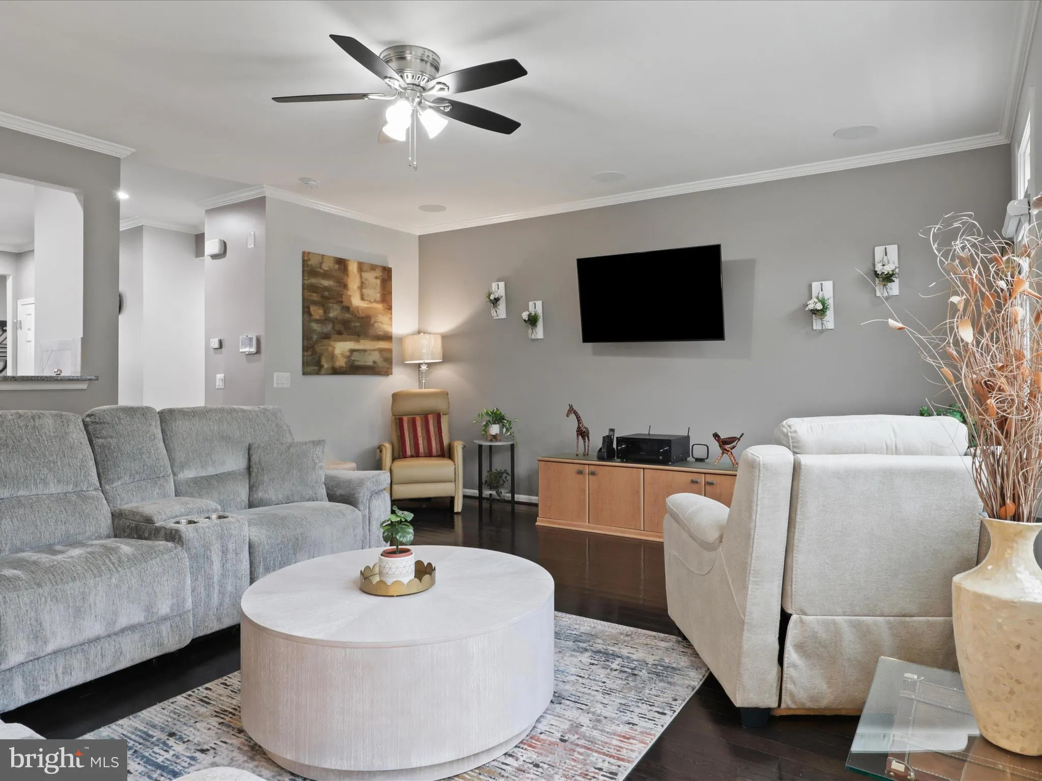 Gainesville, Virginia 20155, United States, 3 Bedrooms Bedrooms, ,4 BathroomsBathrooms,Residential,Active,217199