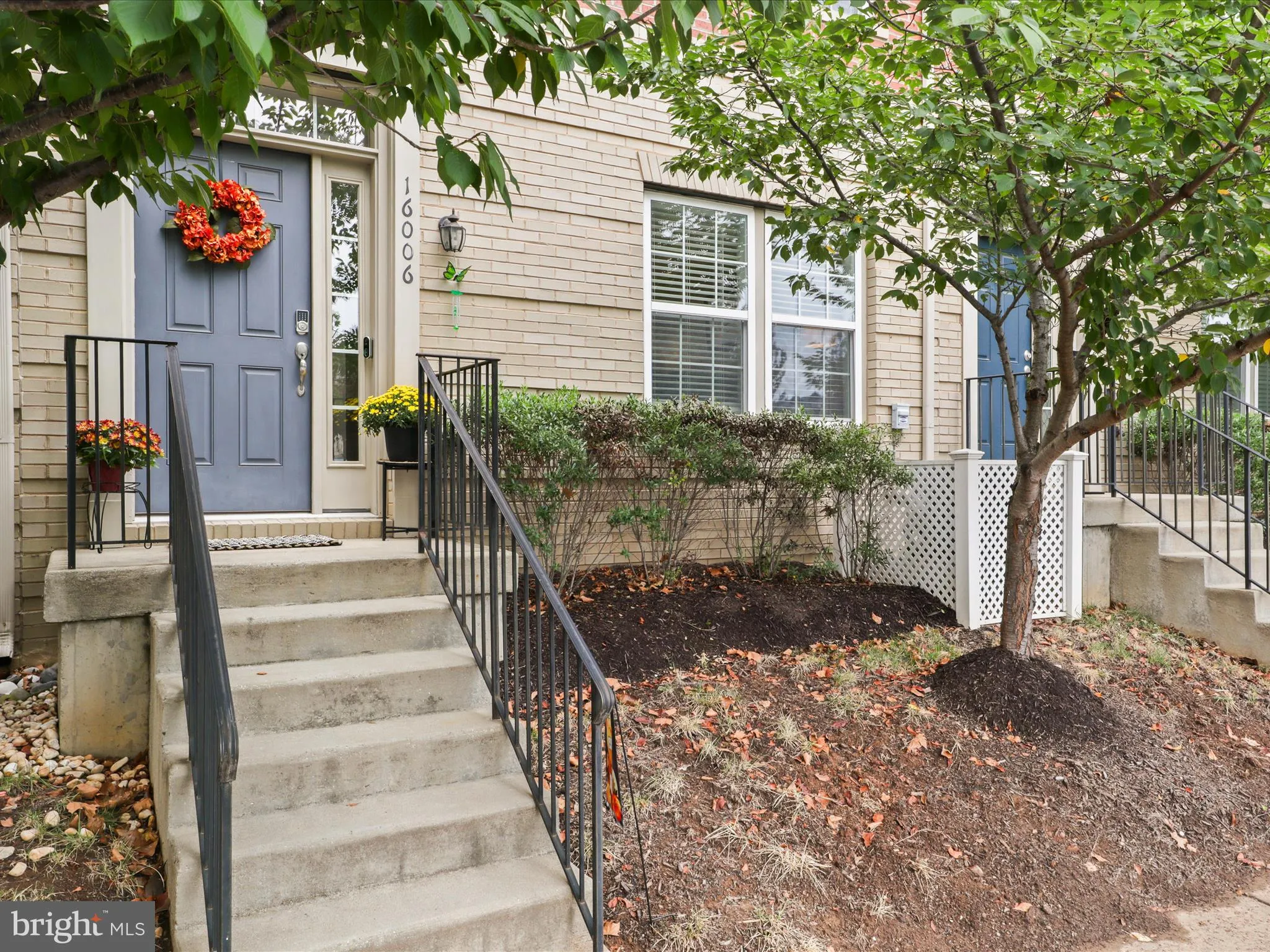 Gainesville, Virginia 20155, United States, 3 Bedrooms Bedrooms, ,4 BathroomsBathrooms,Residential,Active,217199