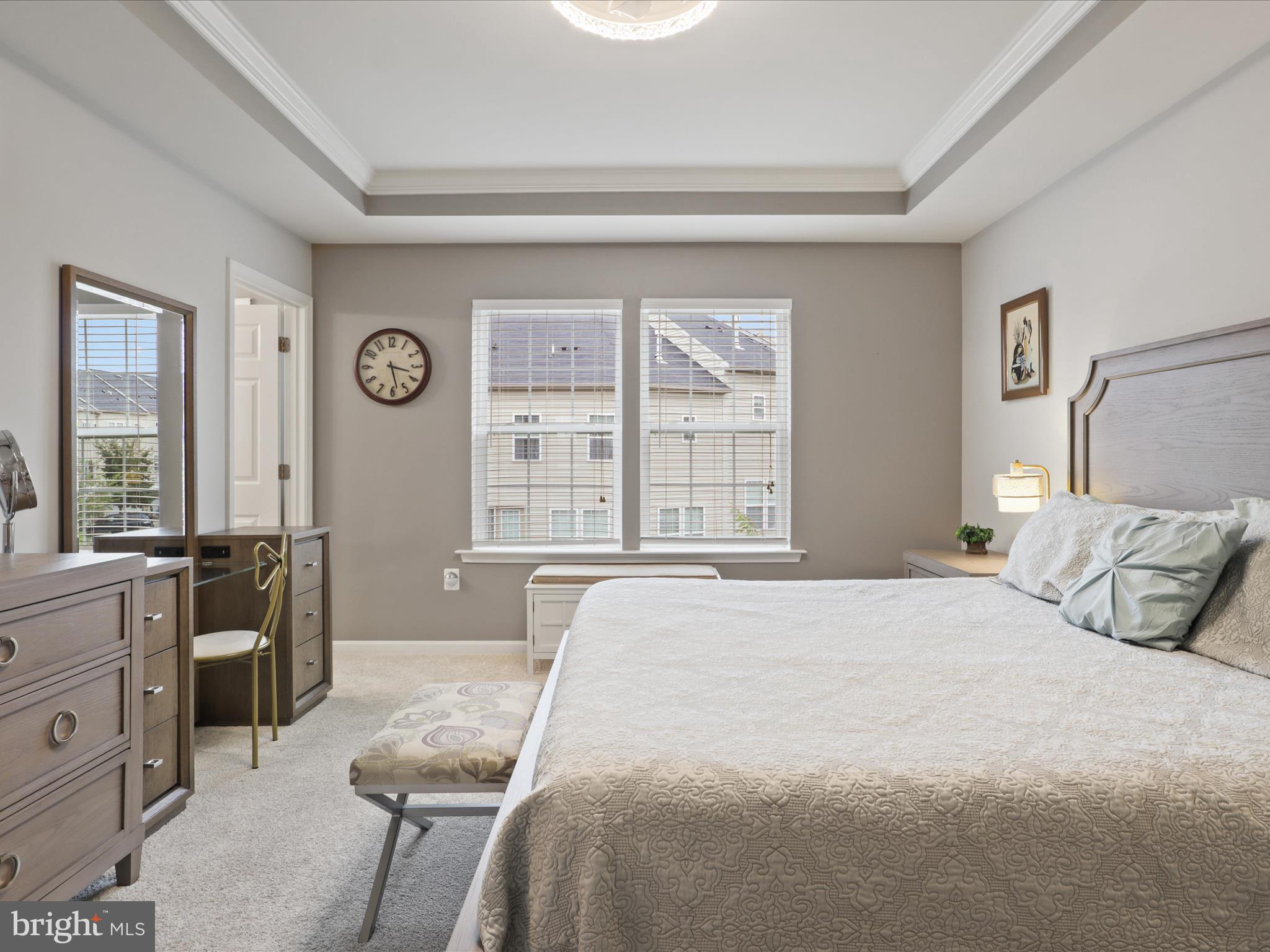 MADISON CRESCENT - Residential