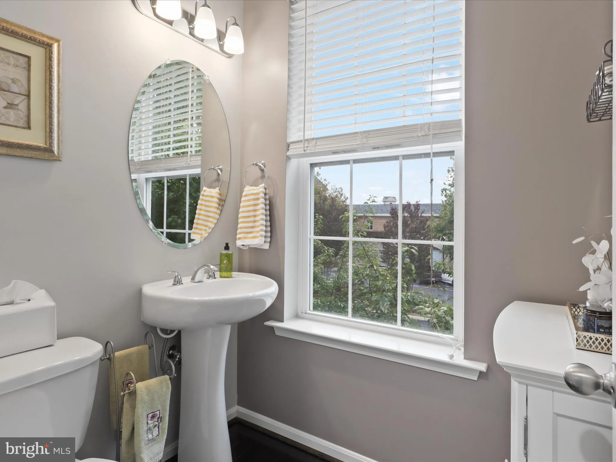 Gainesville, Virginia 20155, United States, 3 Bedrooms Bedrooms, ,4 BathroomsBathrooms,Residential,Active,217199