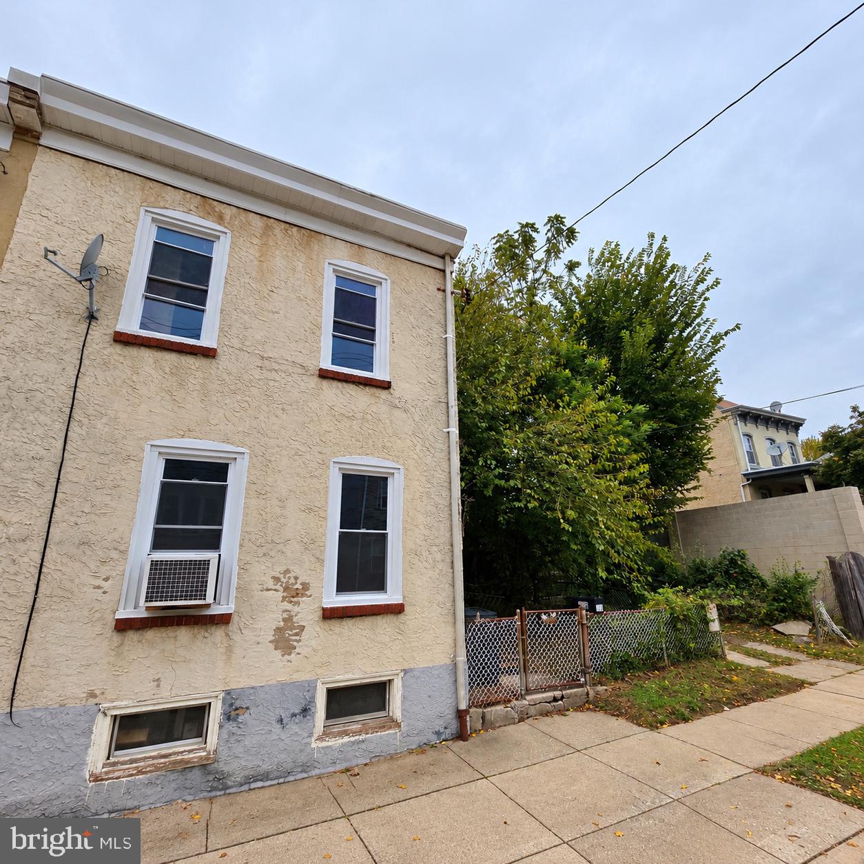 338 DELMAR STREET