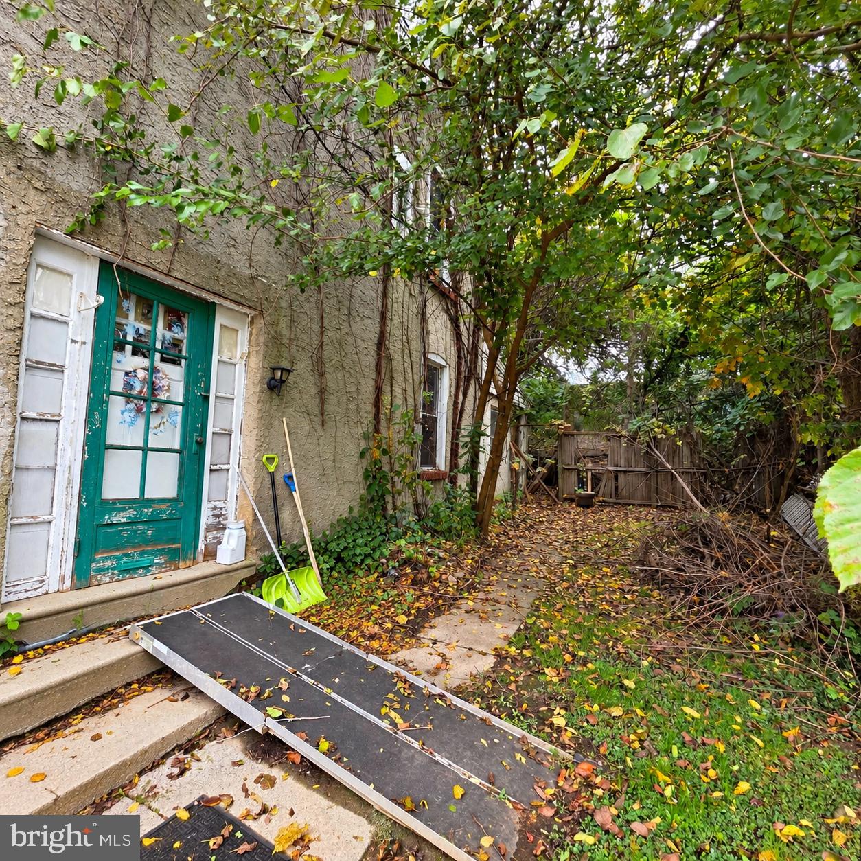 338 DELMAR STREET