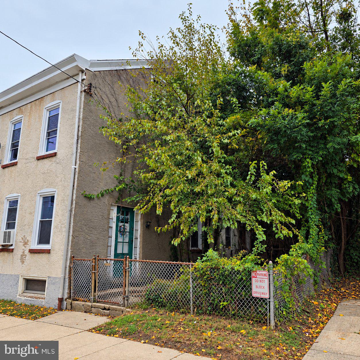 338 DELMAR STREET