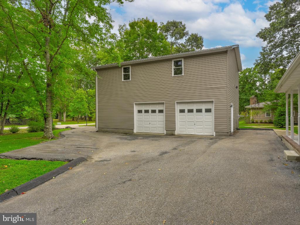 23161 TOWN CREEK DRIVE