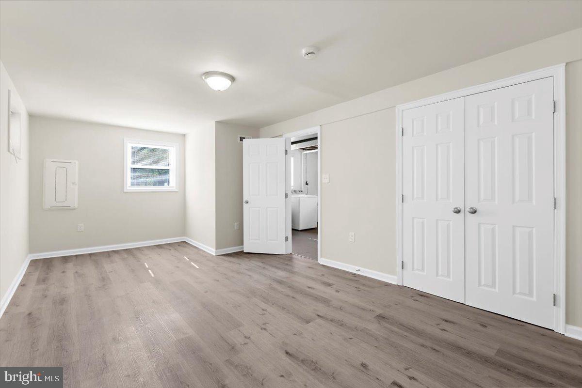 CRESTVIEW MANOR - Residential Lease